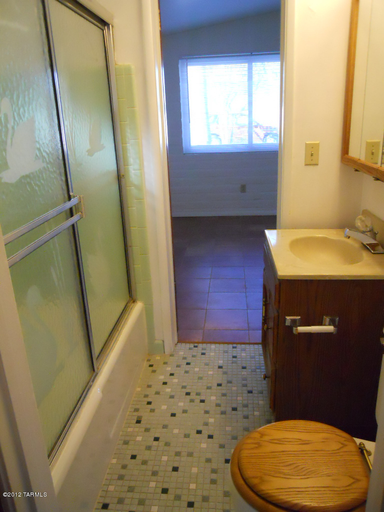 Montrose Addition - Residential Lease