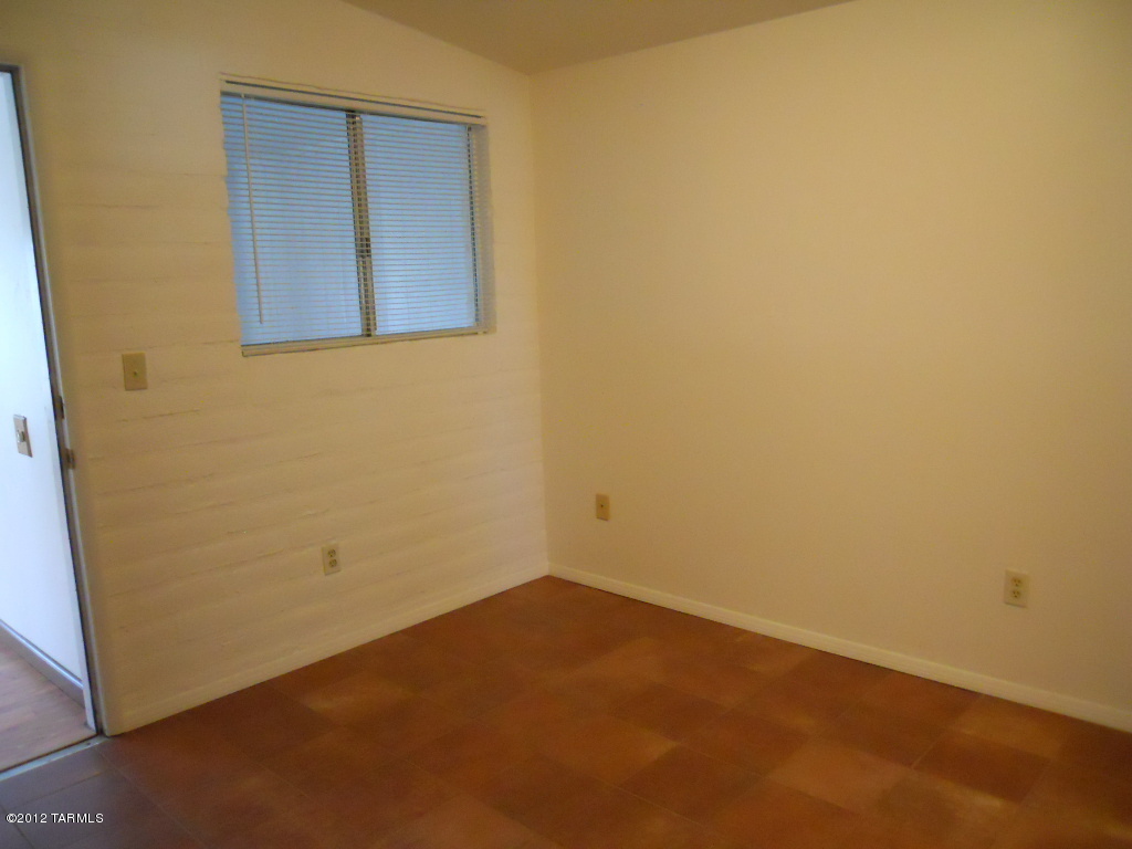 Montrose Addition - Residential Lease