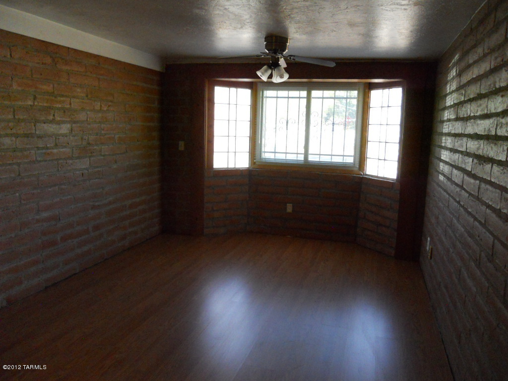 Montrose Addition - Residential Lease