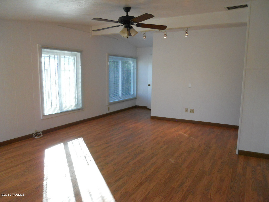 Montrose Addition - Residential Lease