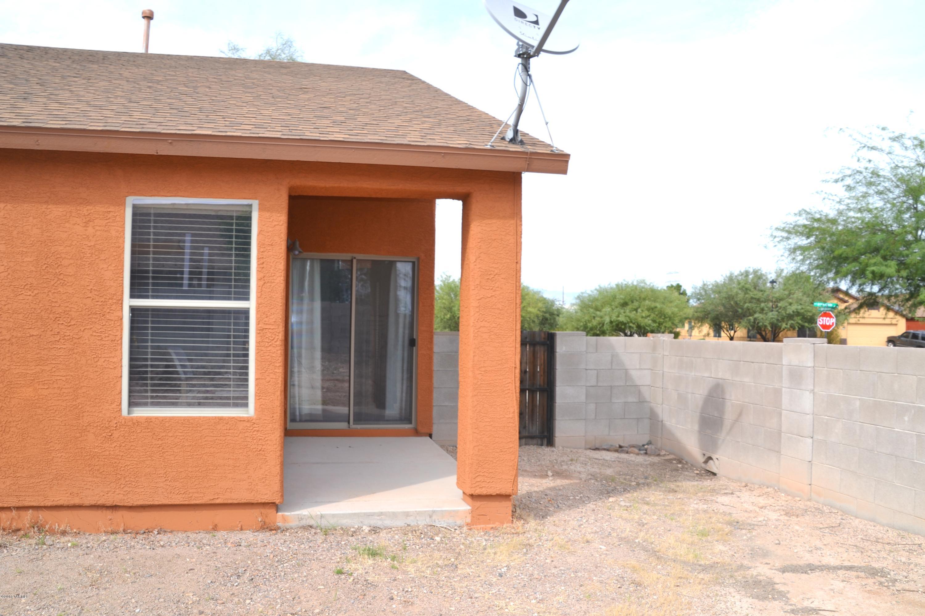 Tres Pueblos - Residential