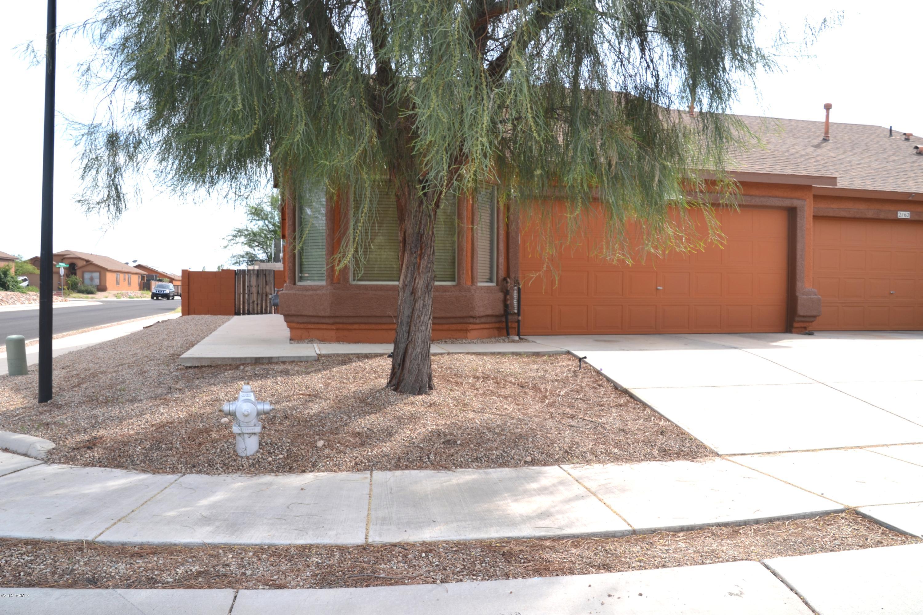 Tres Pueblos - Residential