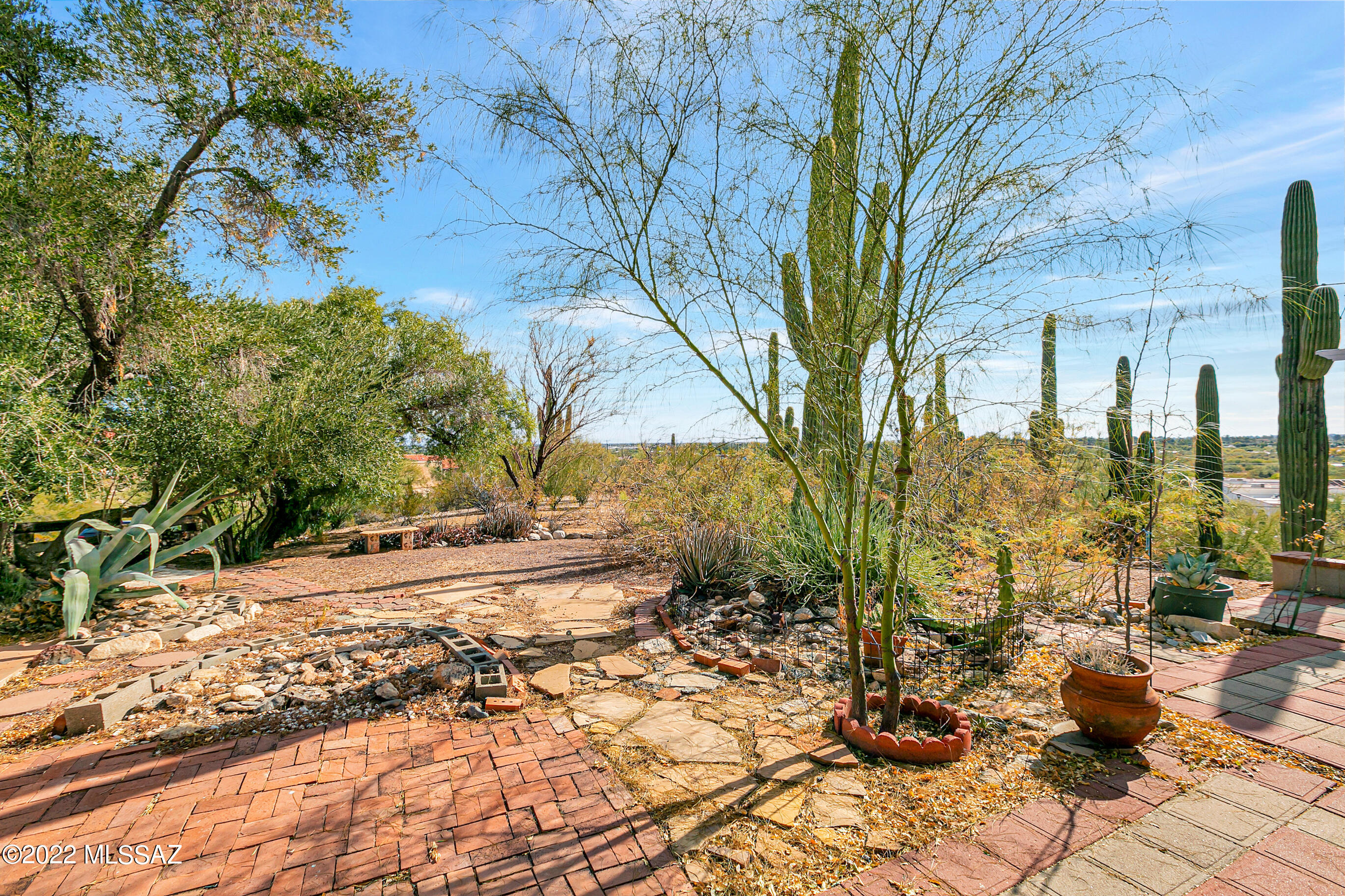 Catalina Foothills Estates NO. 2 - Residential