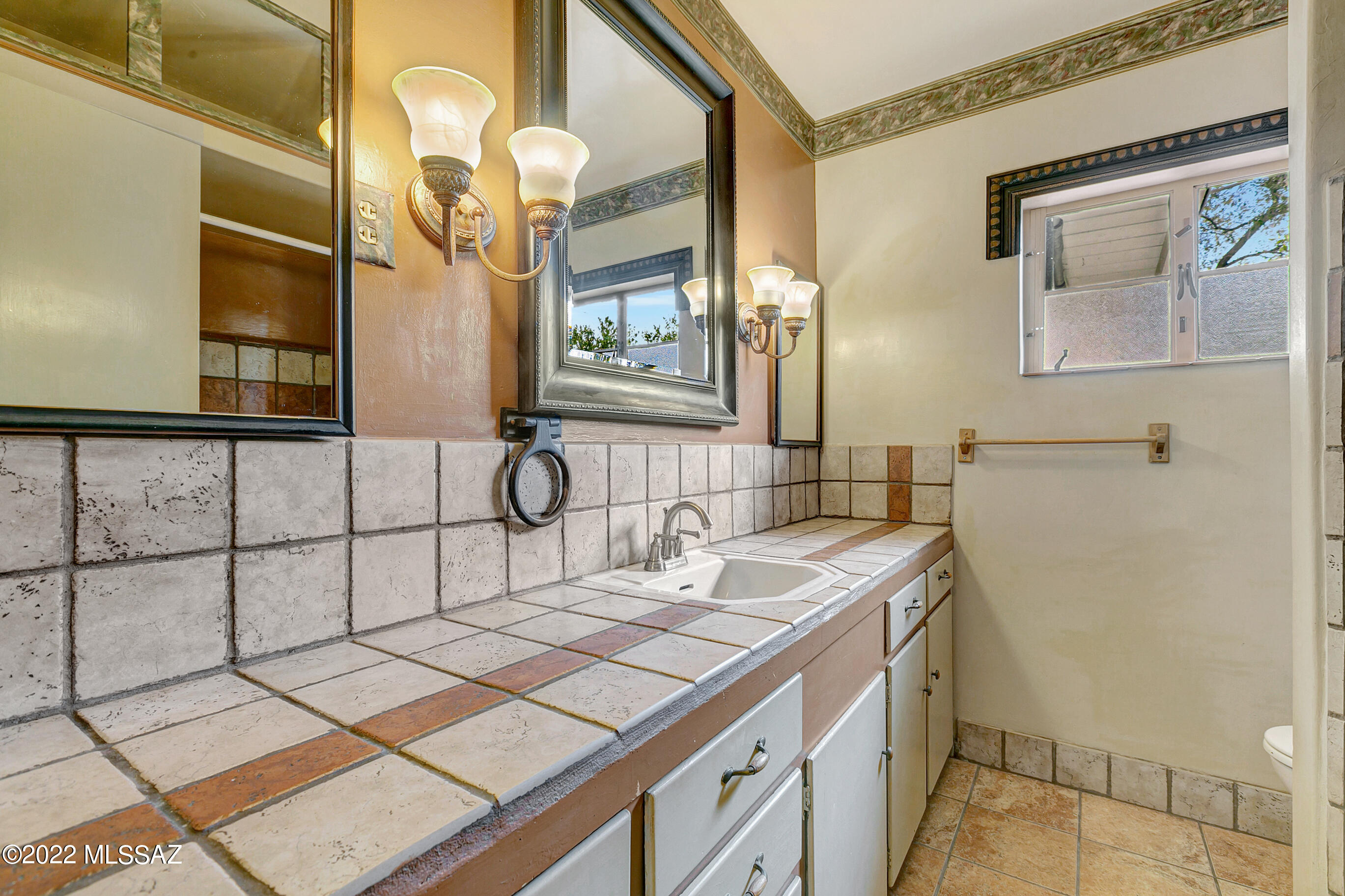 Catalina Foothills Estates NO. 2 - Residential