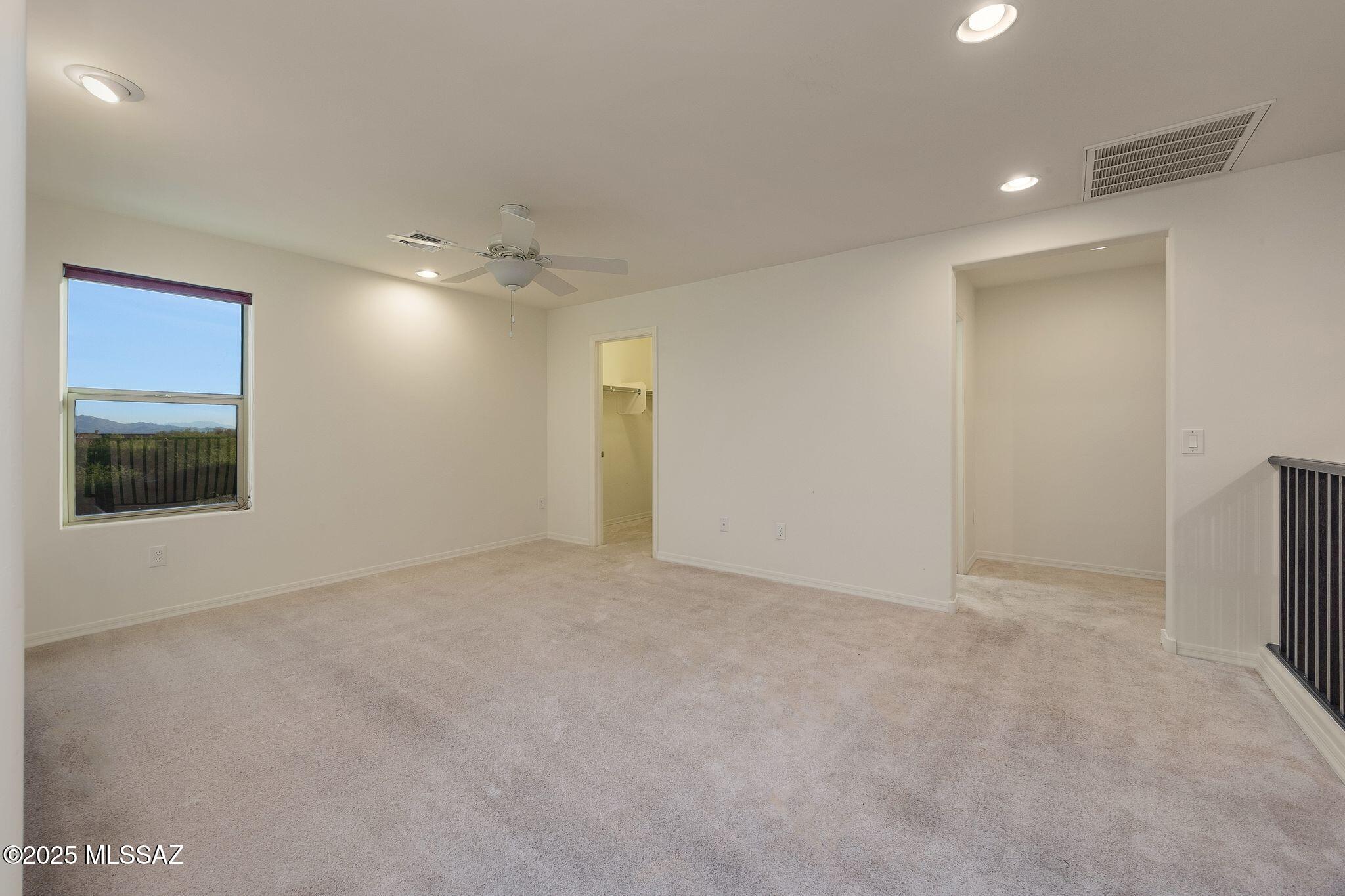 Rancho Vistoso NGHB 10 PCLS S,U & V - Residential