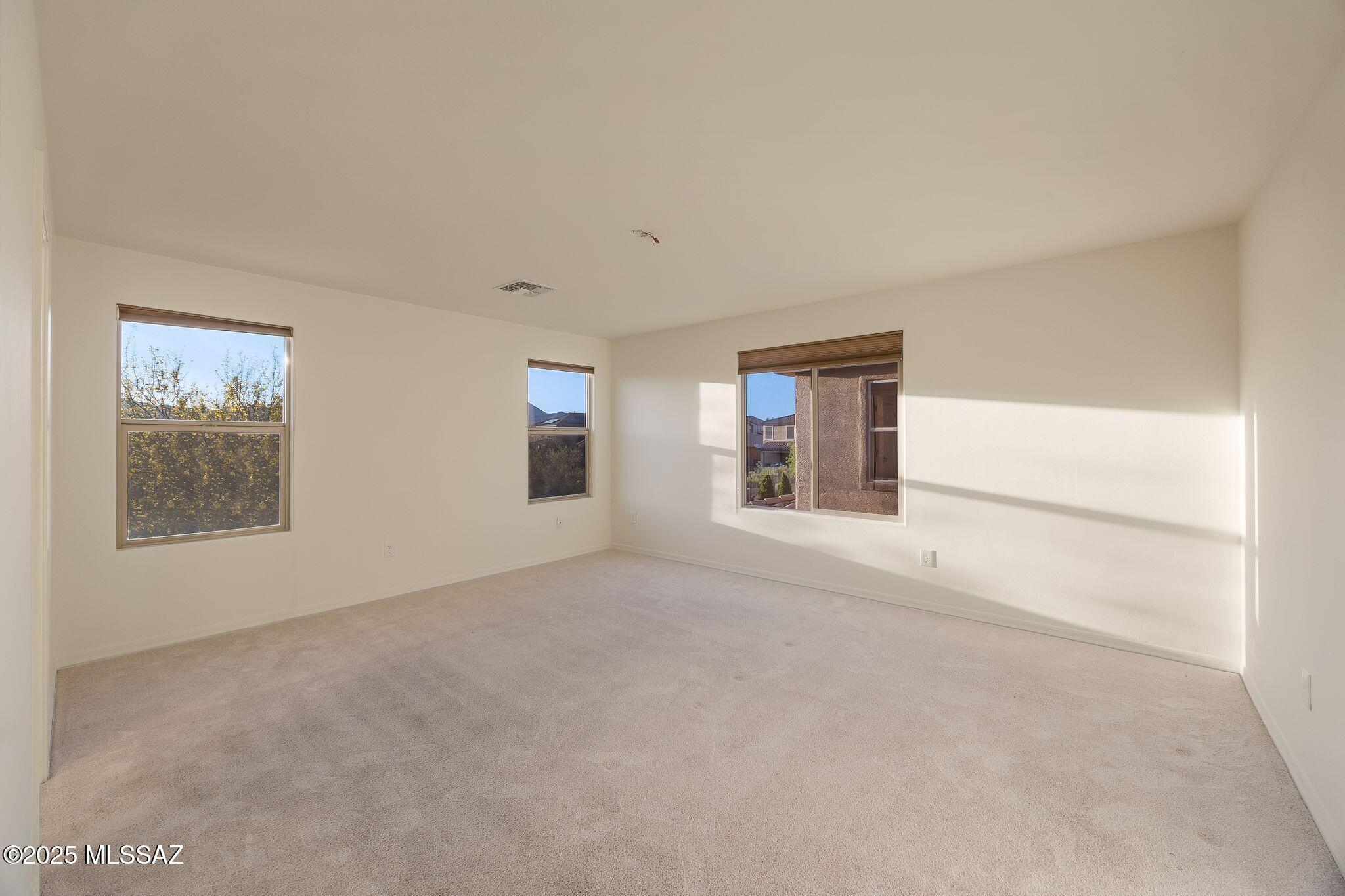 Rancho Vistoso NGHB 10 PCLS S,U & V - Residential