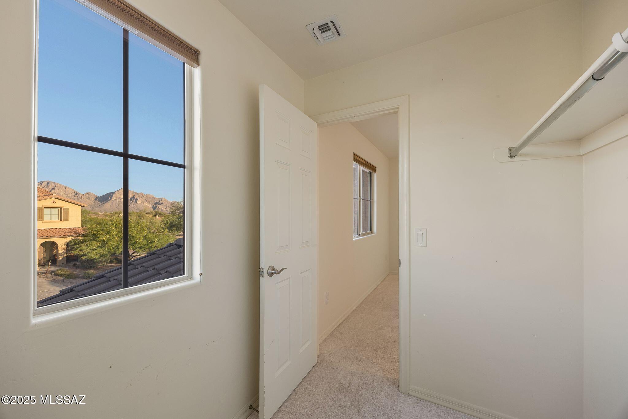 Rancho Vistoso NGHB 10 PCLS S,U & V - Residential