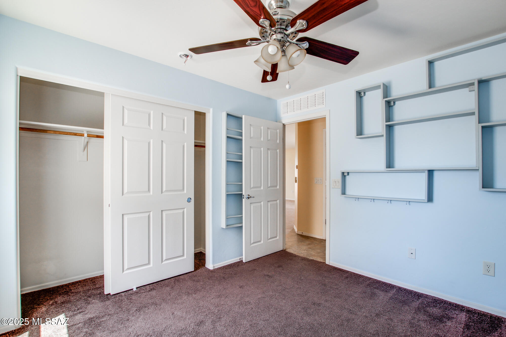 Interstate 10 and Kolb Road - Residential