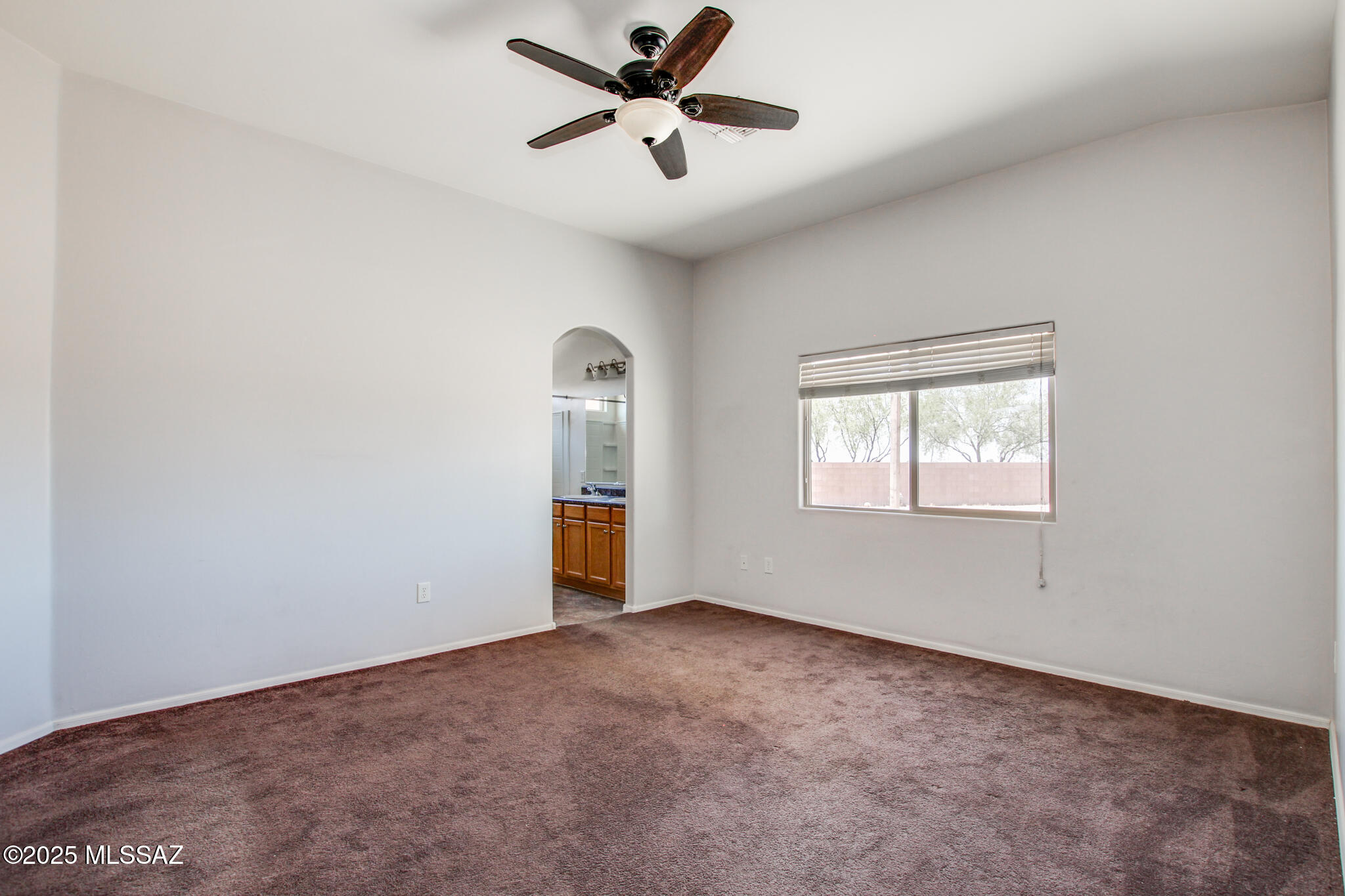 Interstate 10 and Kolb Road - Residential