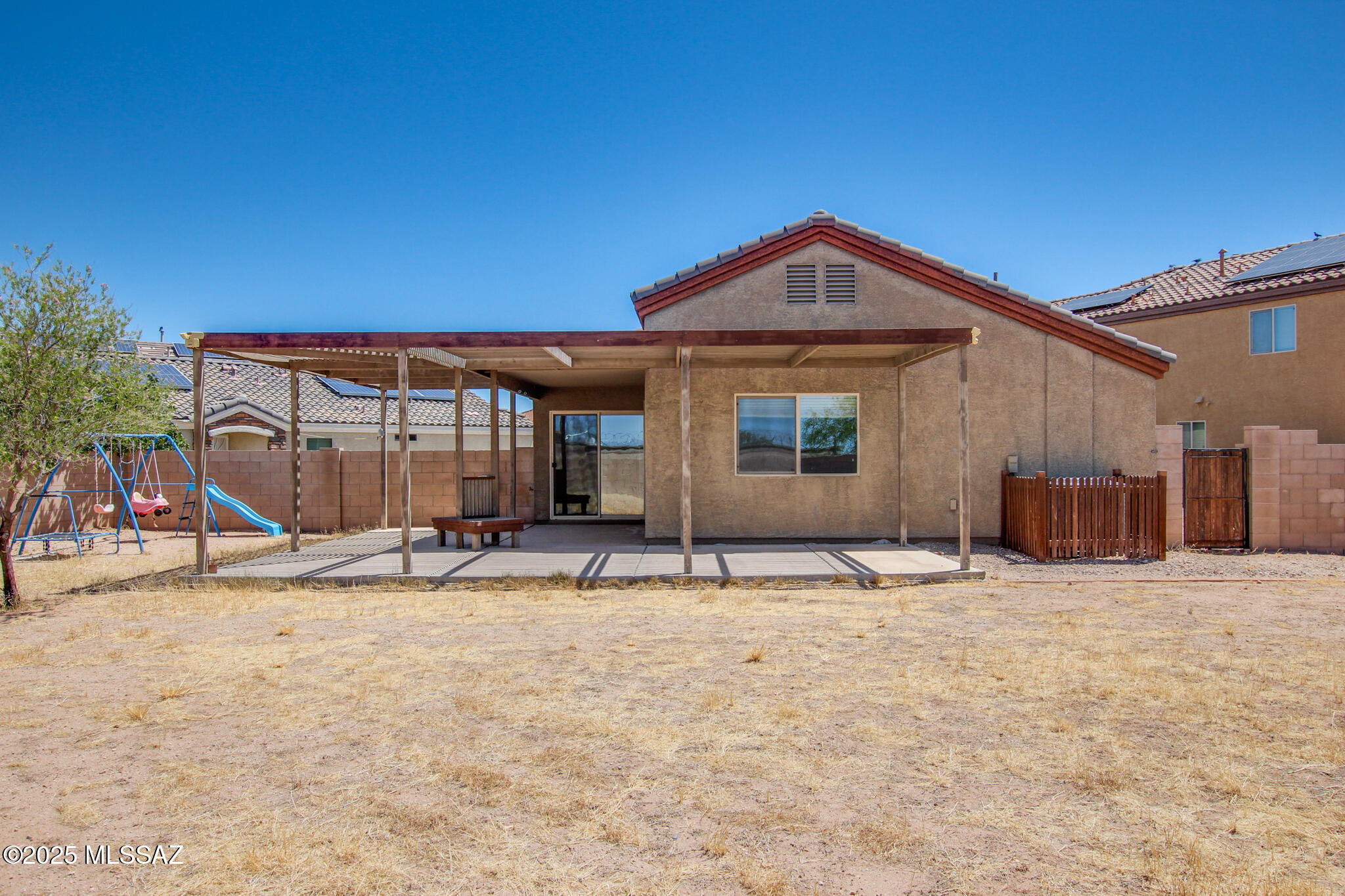 Interstate 10 and Kolb Road - Residential