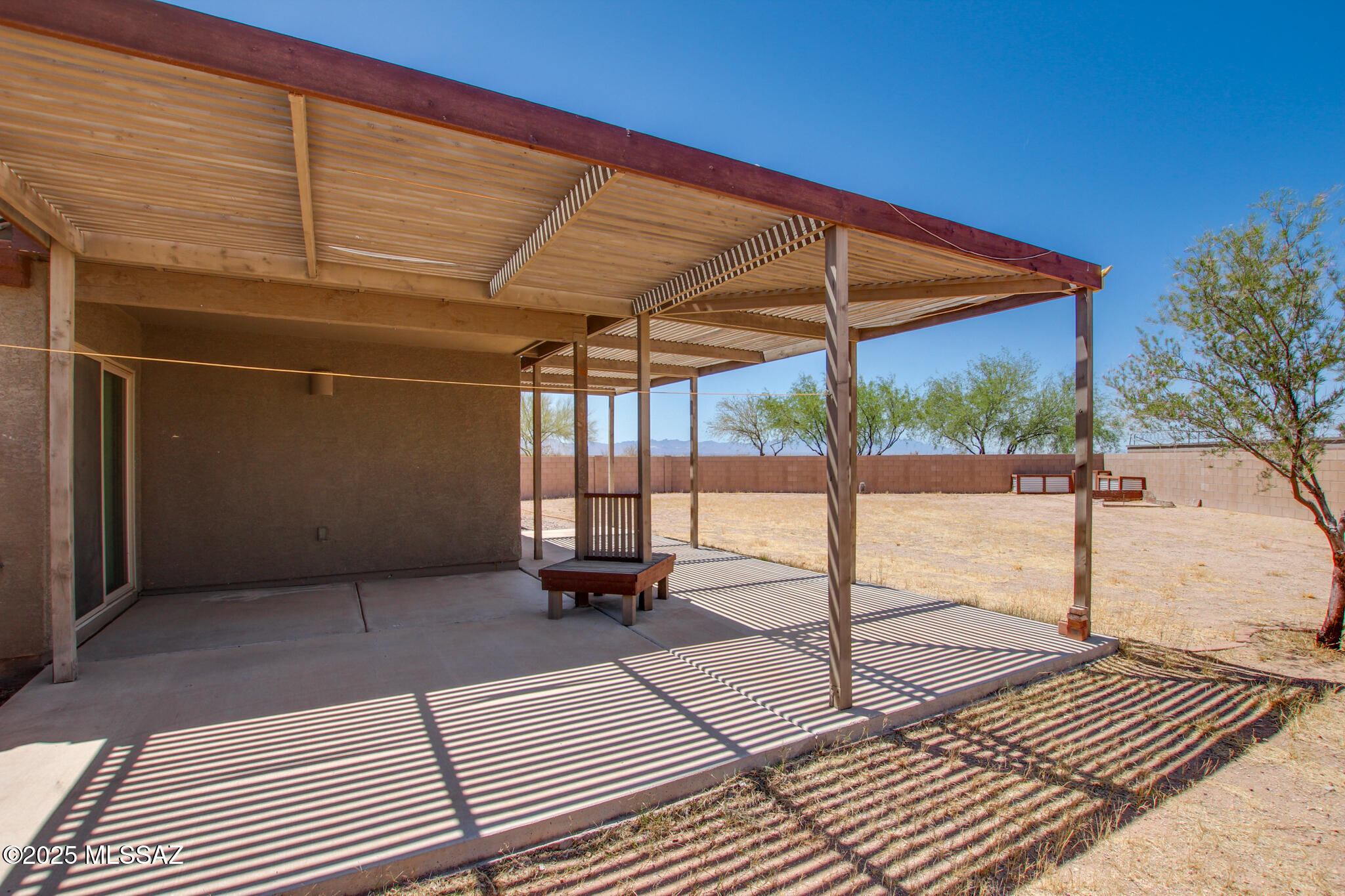 Interstate 10 and Kolb Road - Residential