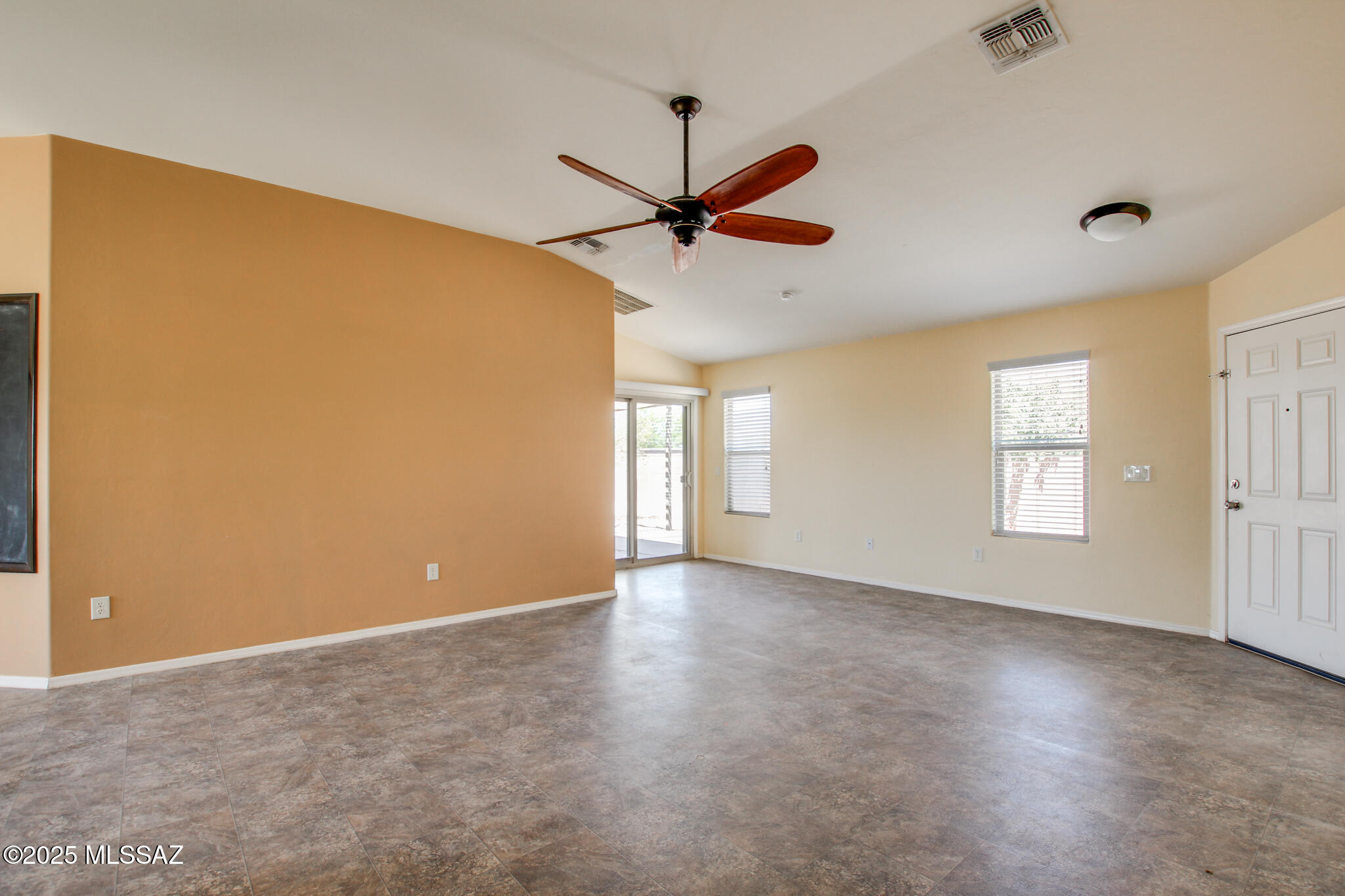 Interstate 10 and Kolb Road - Residential