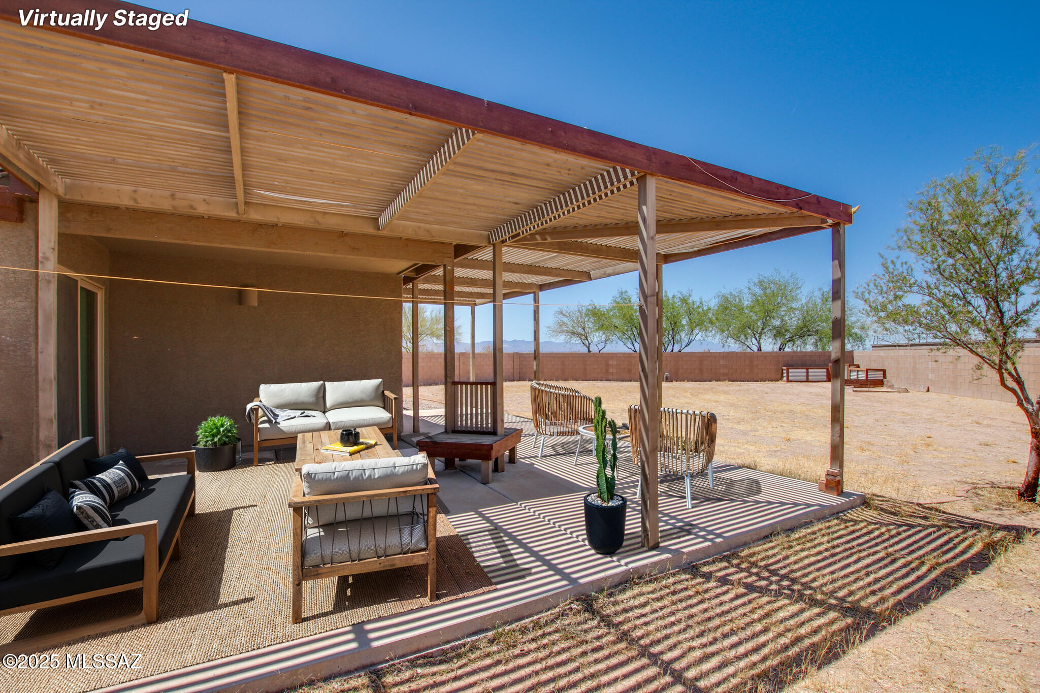 Interstate 10 and Kolb Road - Residential
