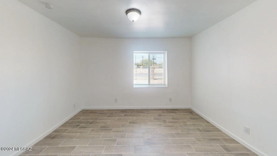 National City NO. 5 - Residential Lease