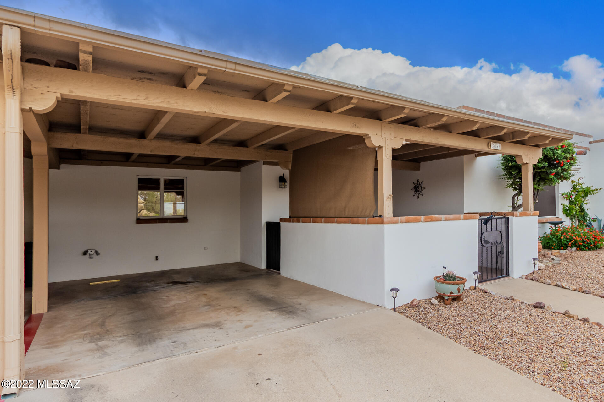 Green Valley Townhouses 4 - Residential