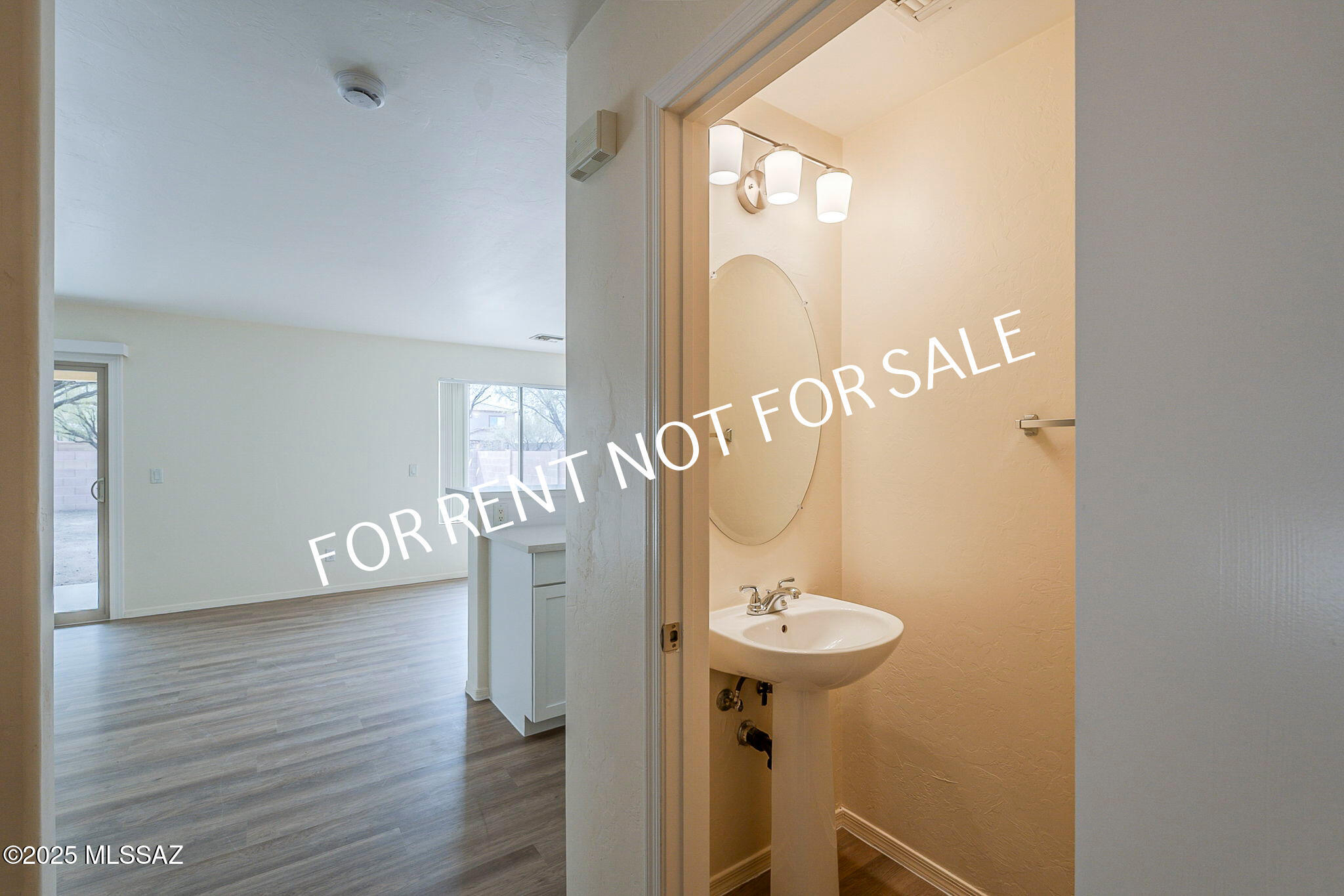 Valencia Reserve (1-326) - Residential Lease