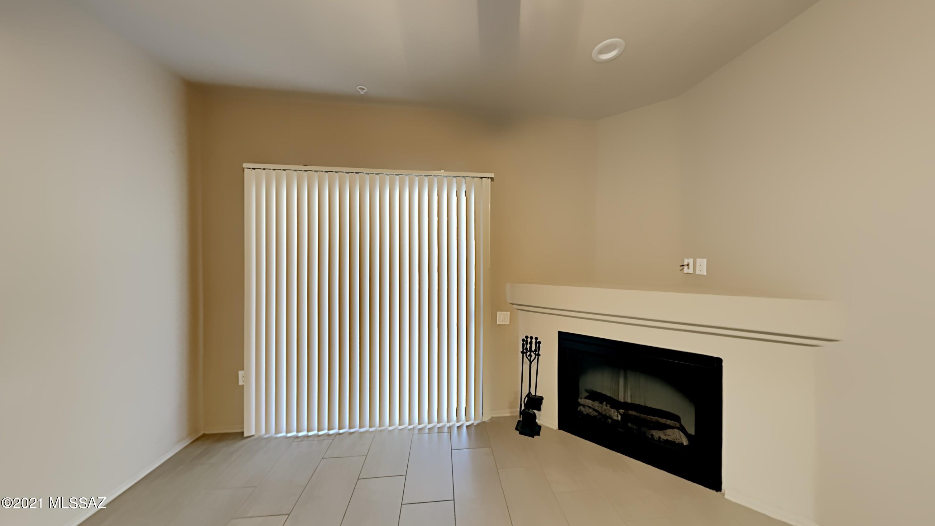 Hacienda Del Sol (1-69) - Residential