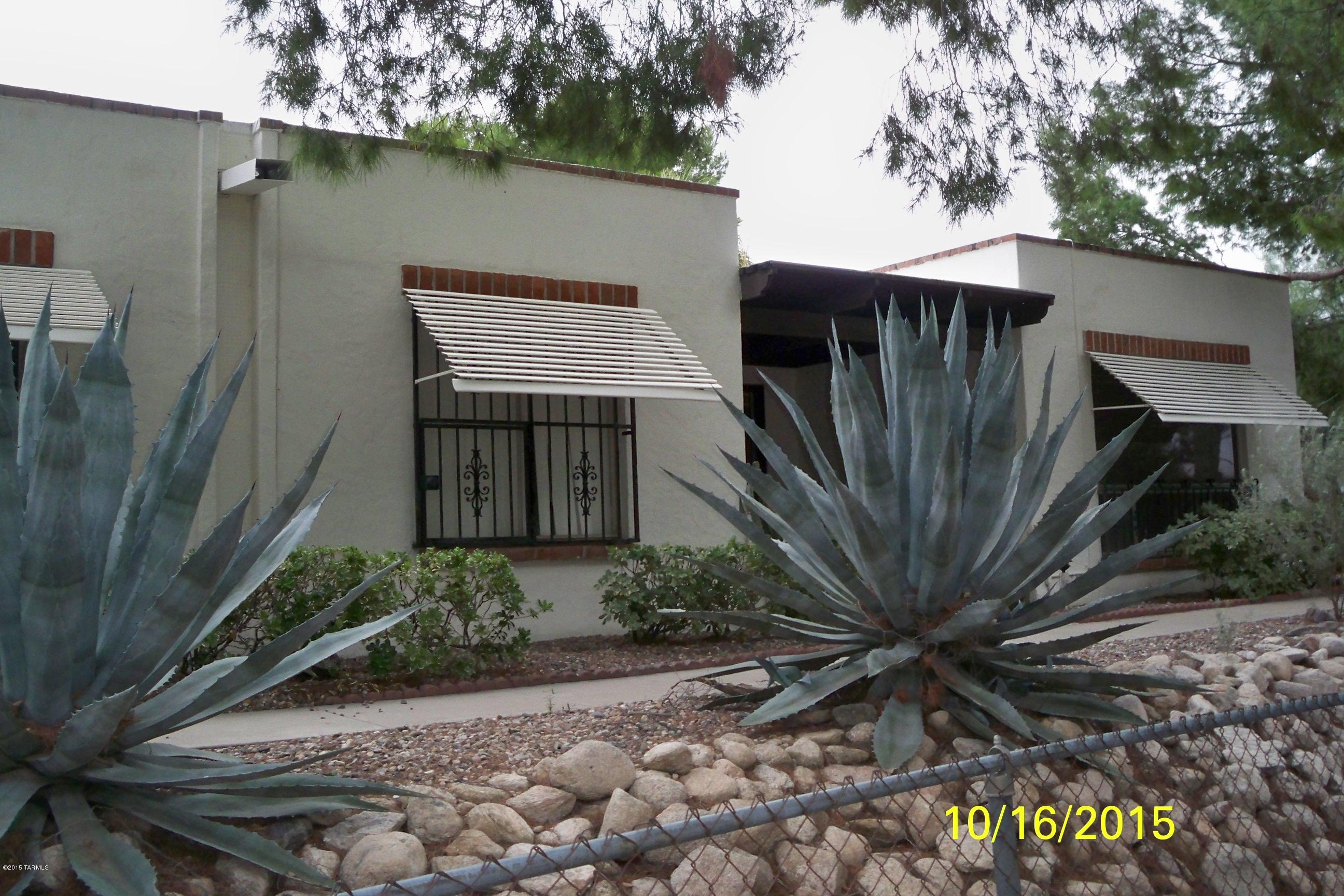 Las Solanas Blk 1 (1-49) - Residential