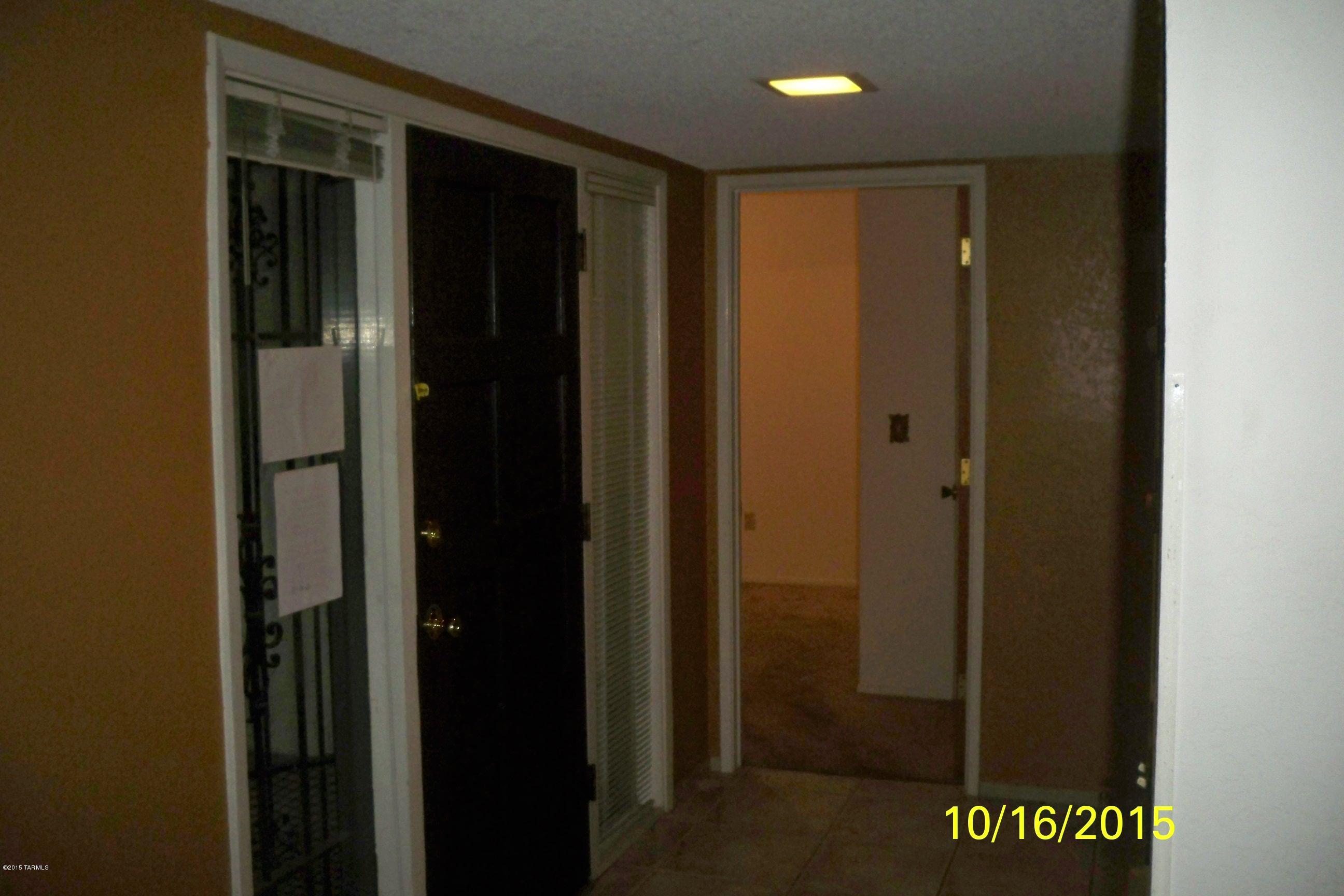 Las Solanas Blk 1 (1-49) - Residential