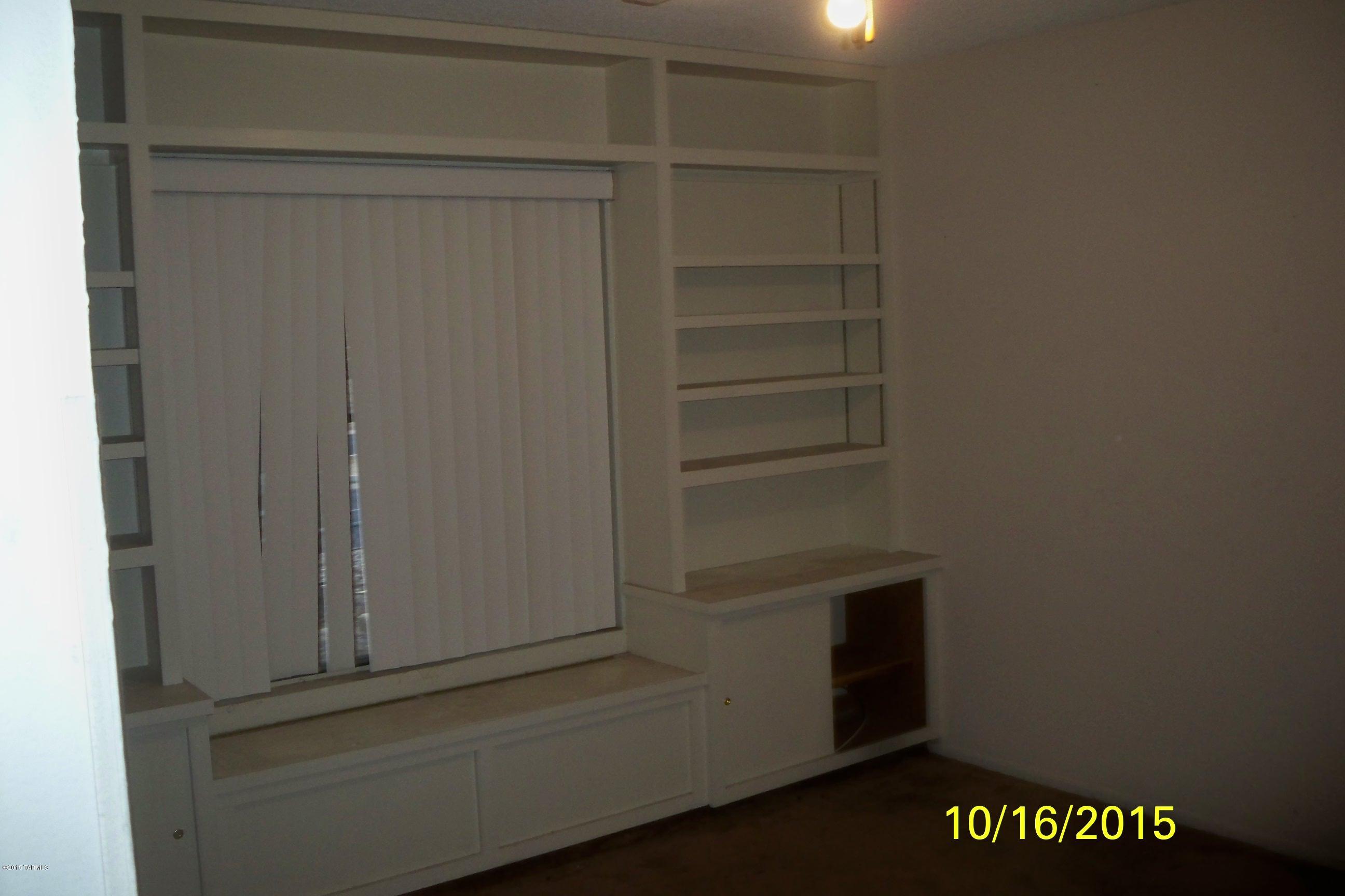 Las Solanas Blk 1 (1-49) - Residential