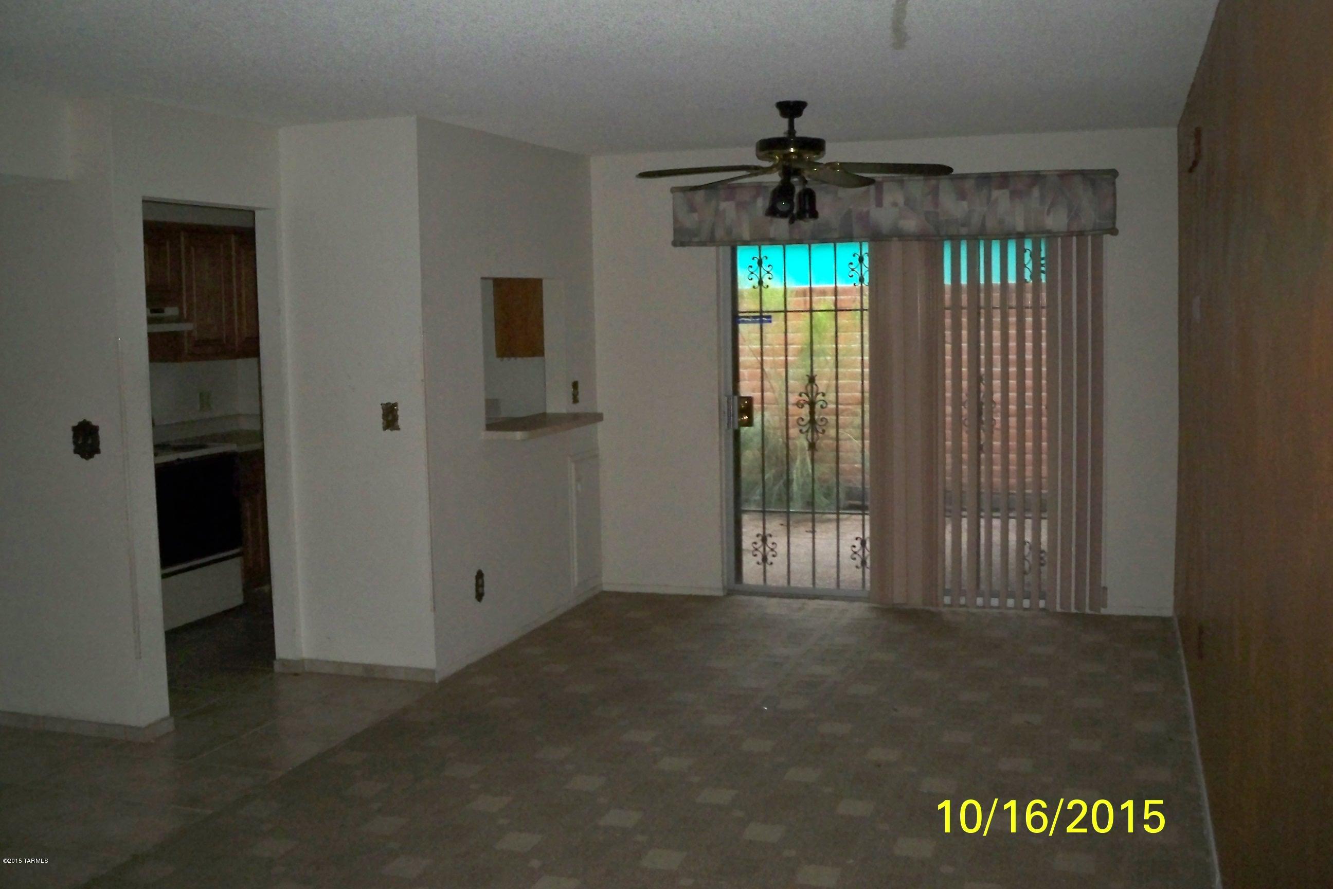 Las Solanas Blk 1 (1-49) - Residential