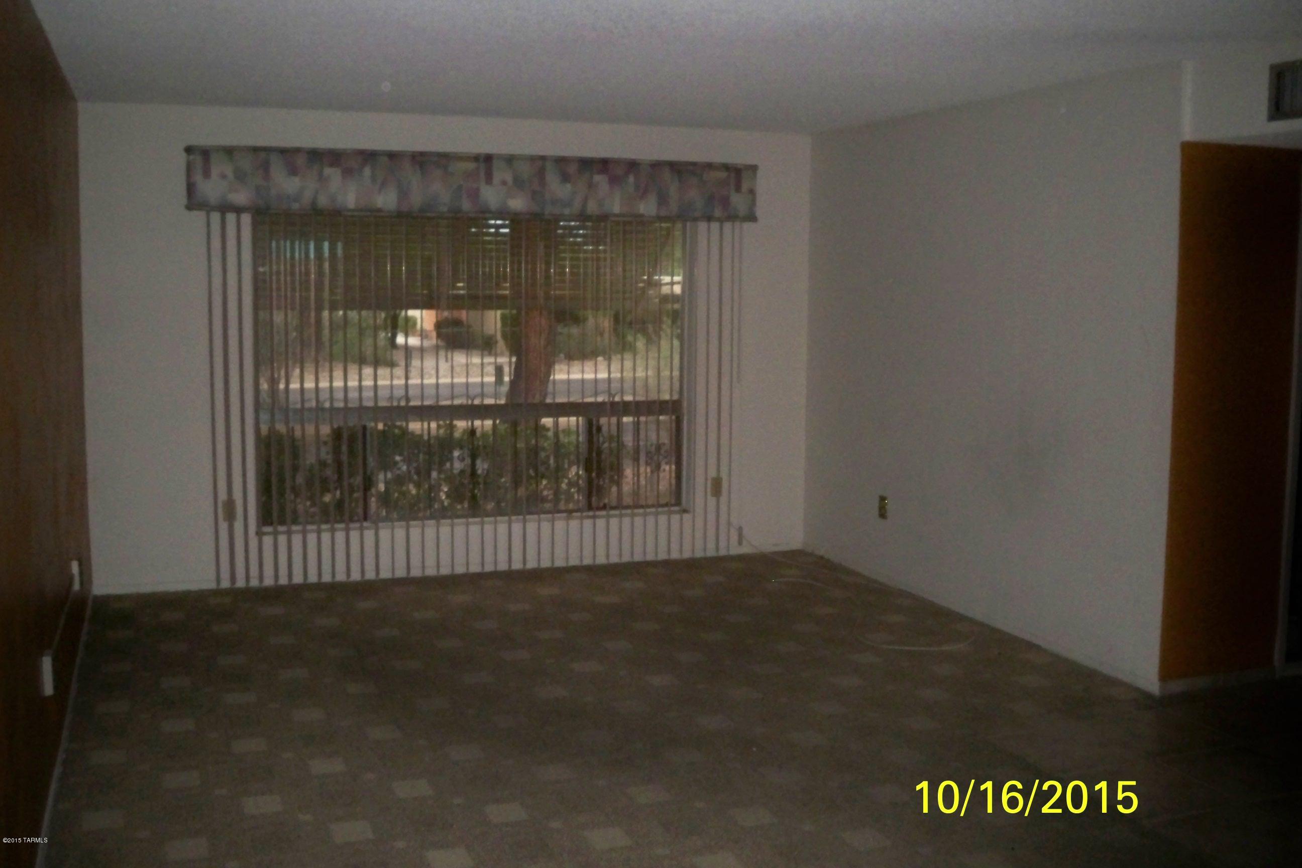 Las Solanas Blk 1 (1-49) - Residential