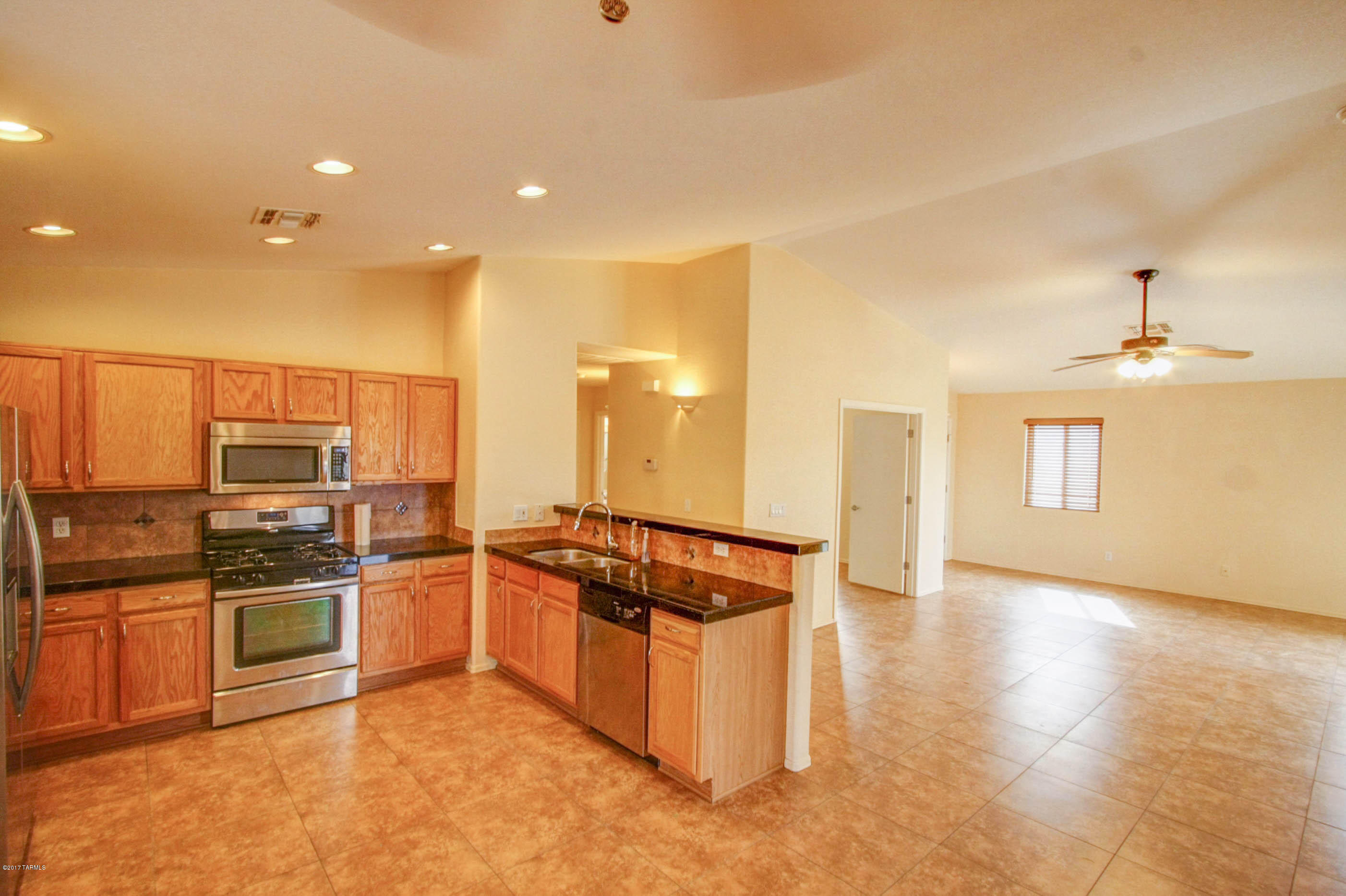 Desert Crossings at Rita Ranch (1-255) - Residential Lease