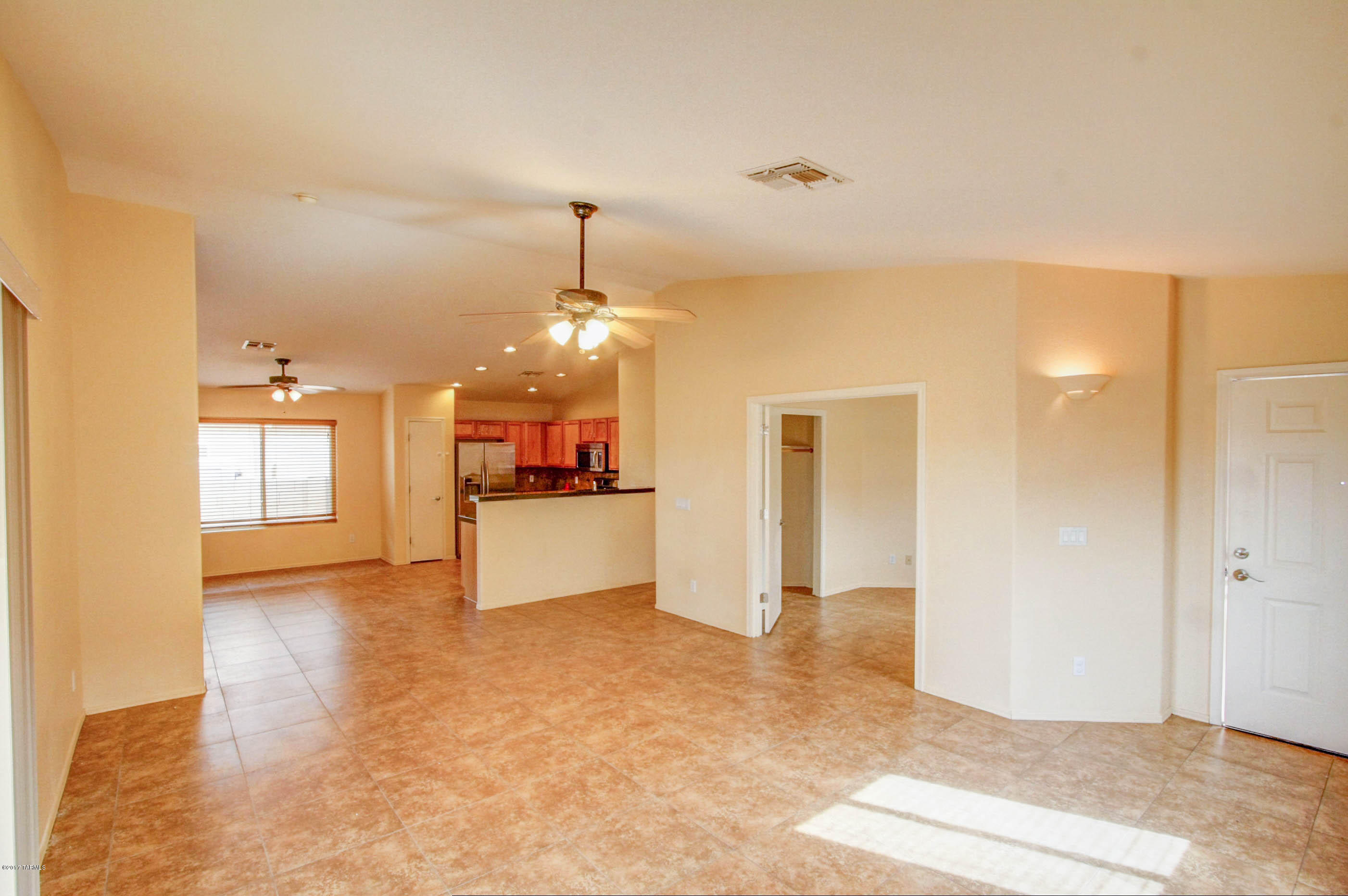 Desert Crossings at Rita Ranch (1-255) - Residential Lease