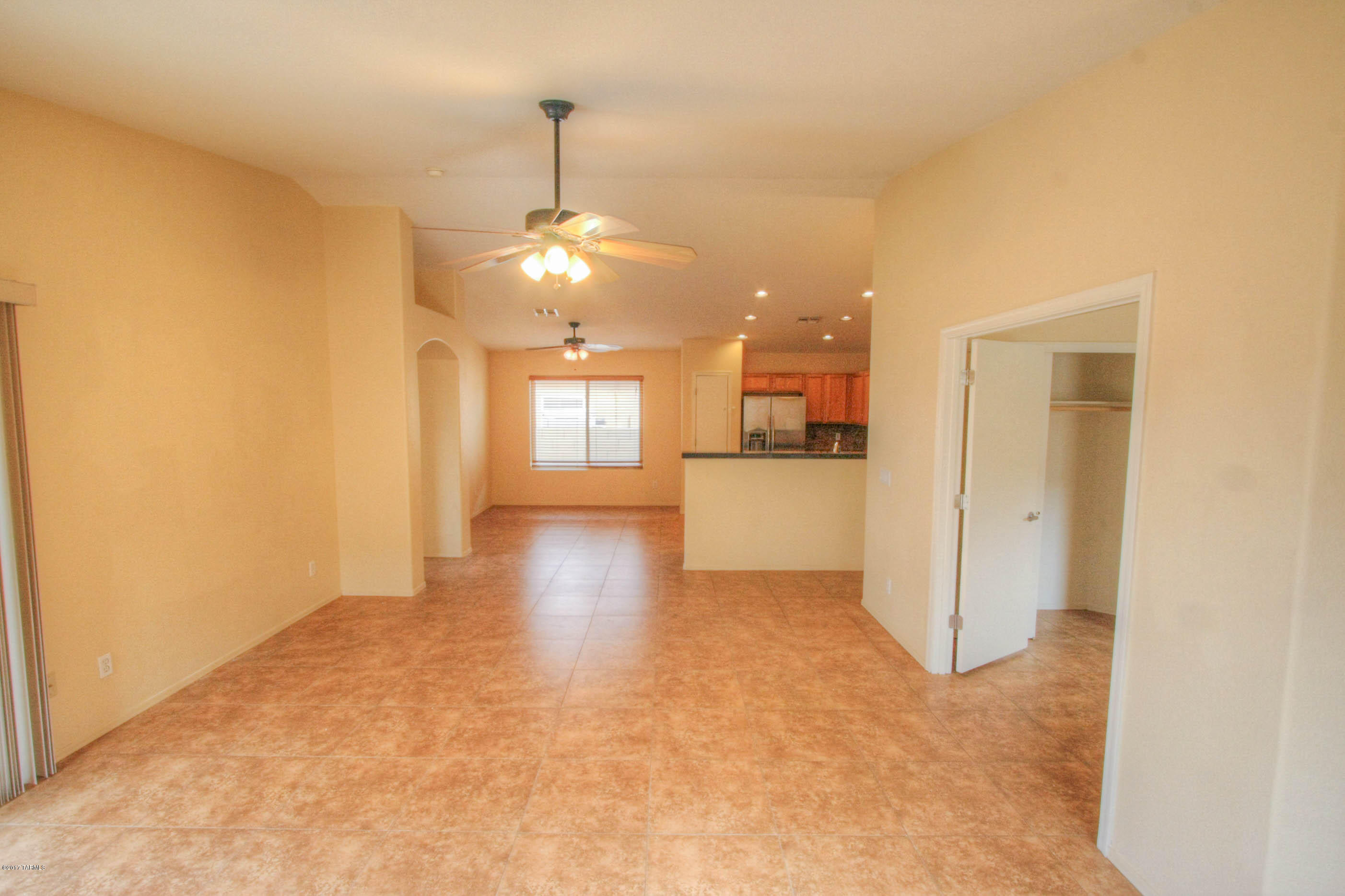 Desert Crossings at Rita Ranch (1-255) - Residential Lease