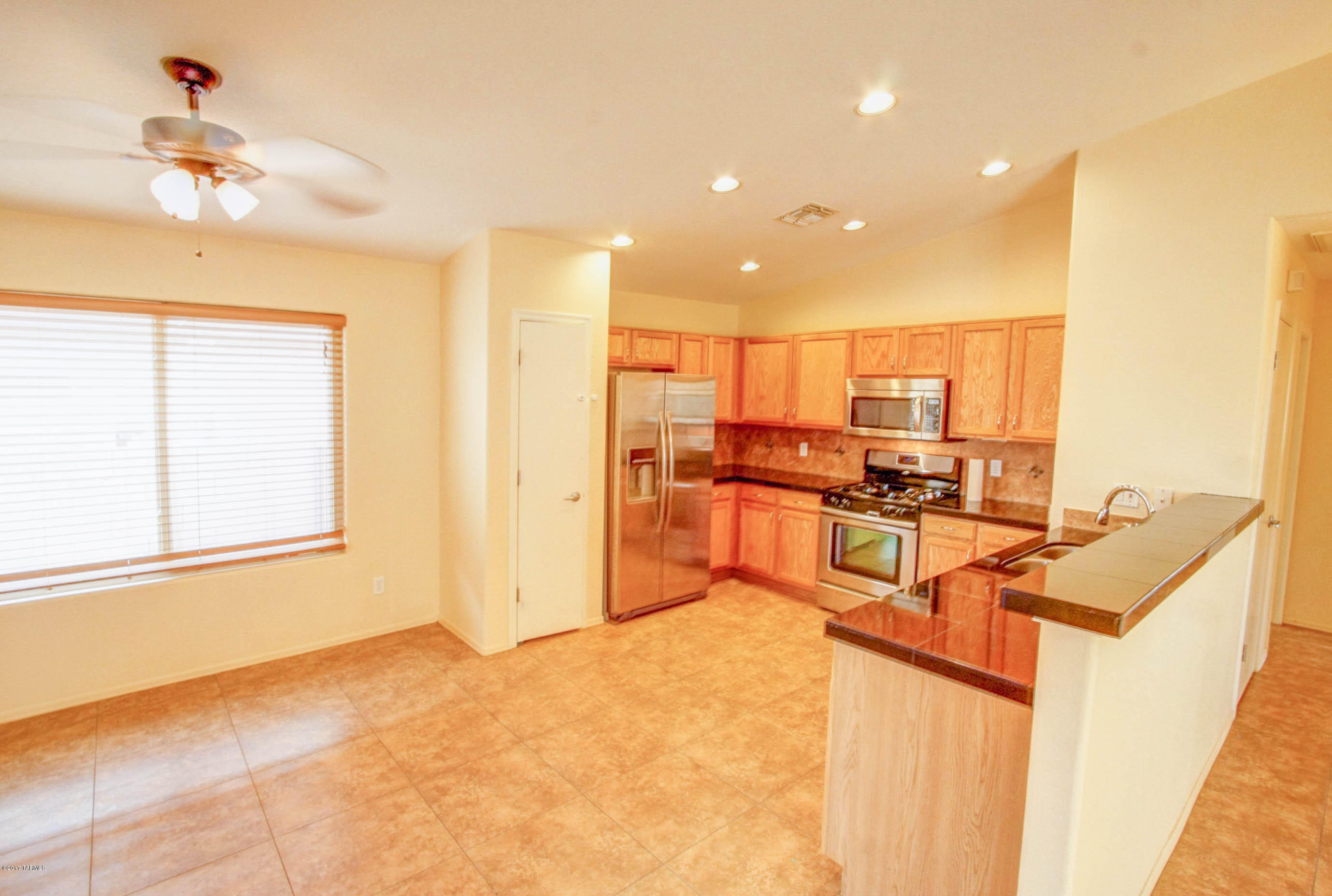 Desert Crossings at Rita Ranch (1-255) - Residential Lease