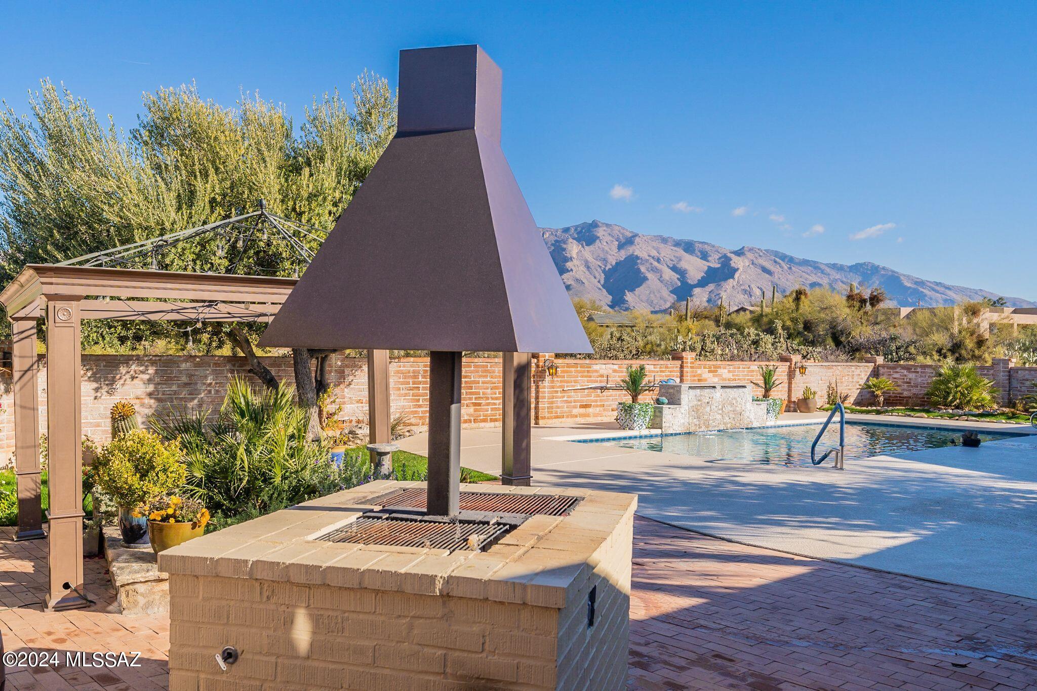 Catalina Foothills Estates NO. 7 - Residential
