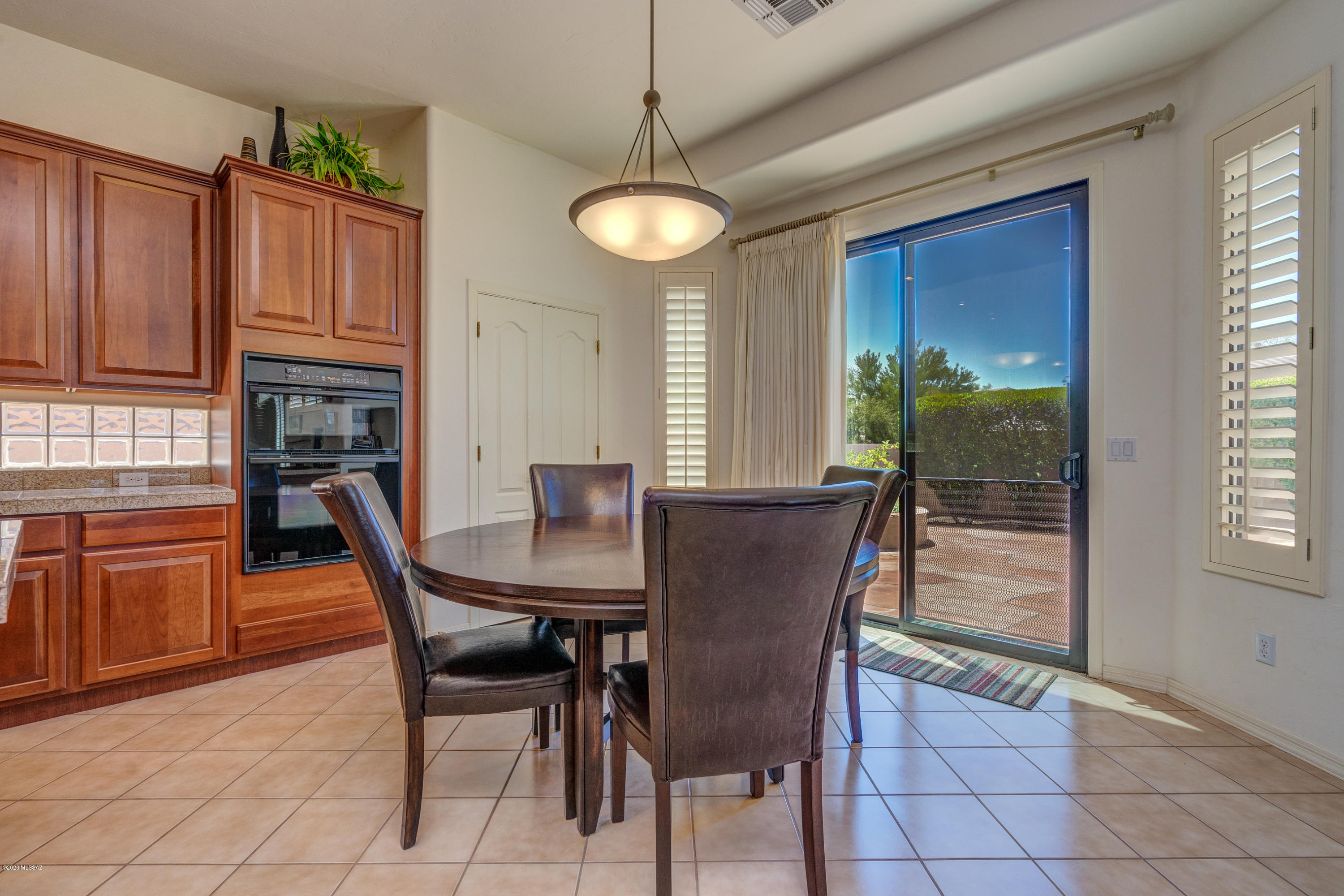 Mira Vista (1-60) - Residential