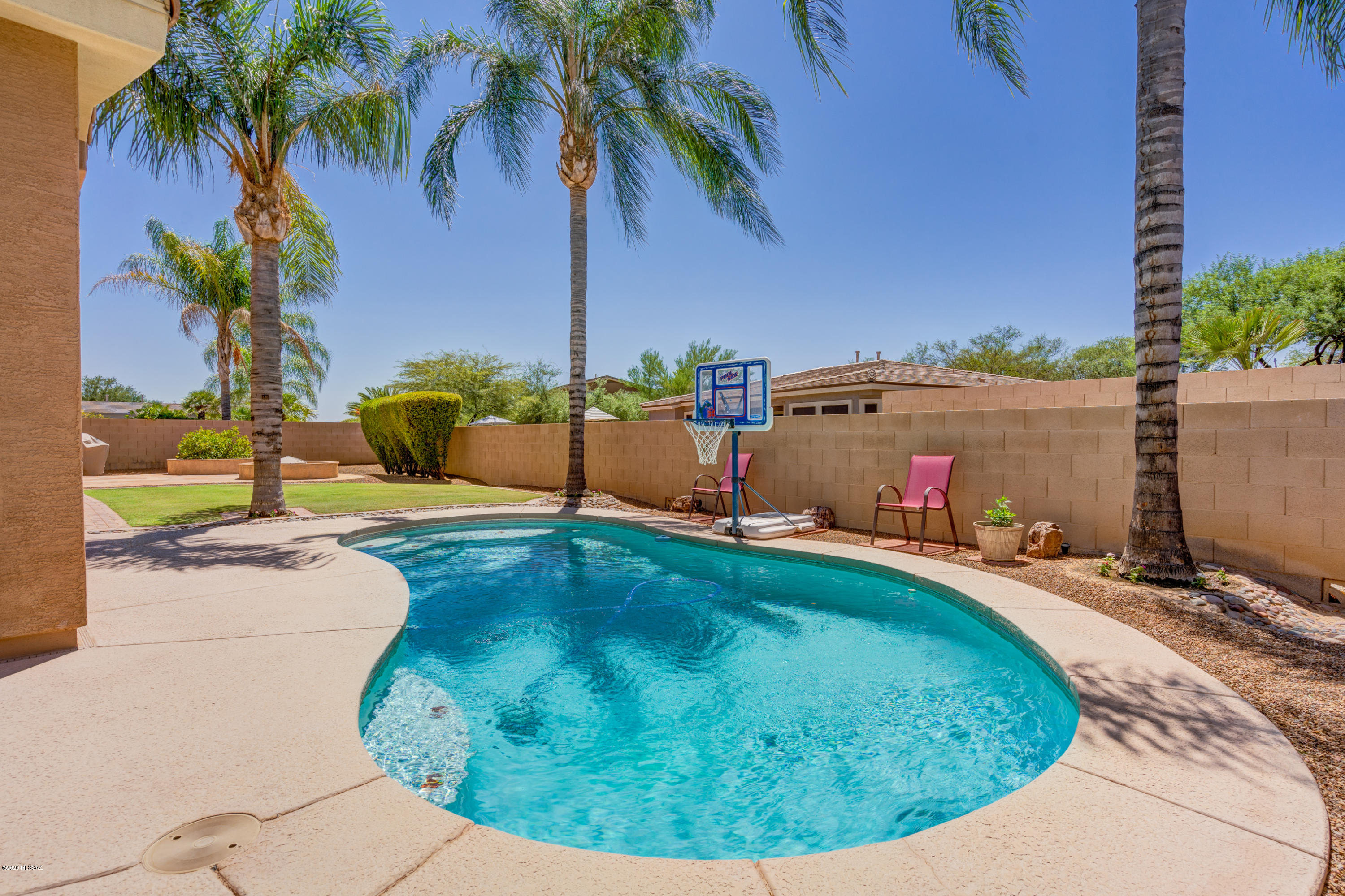 Mira Vista (1-60) - Residential