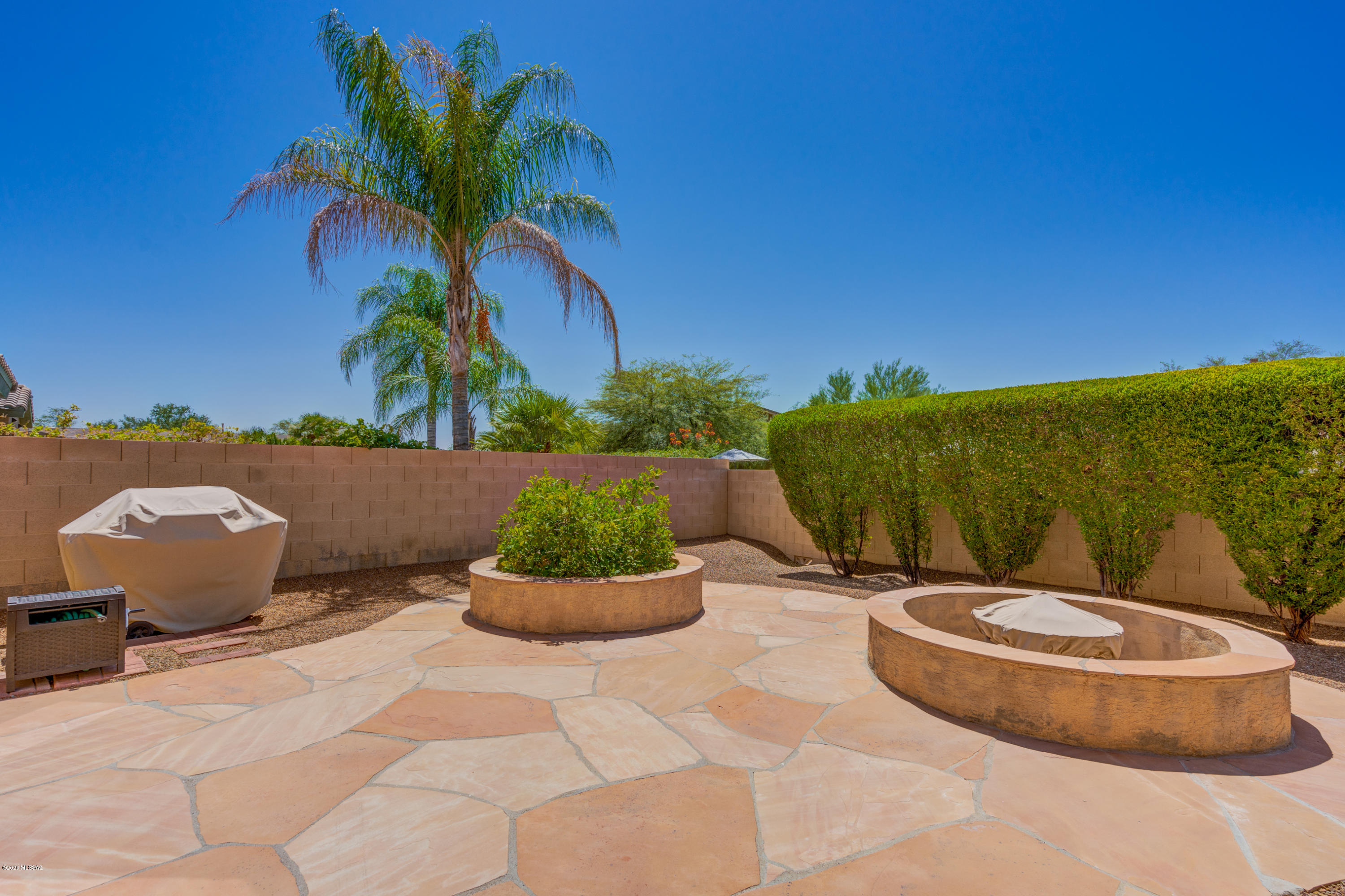 Mira Vista (1-60) - Residential