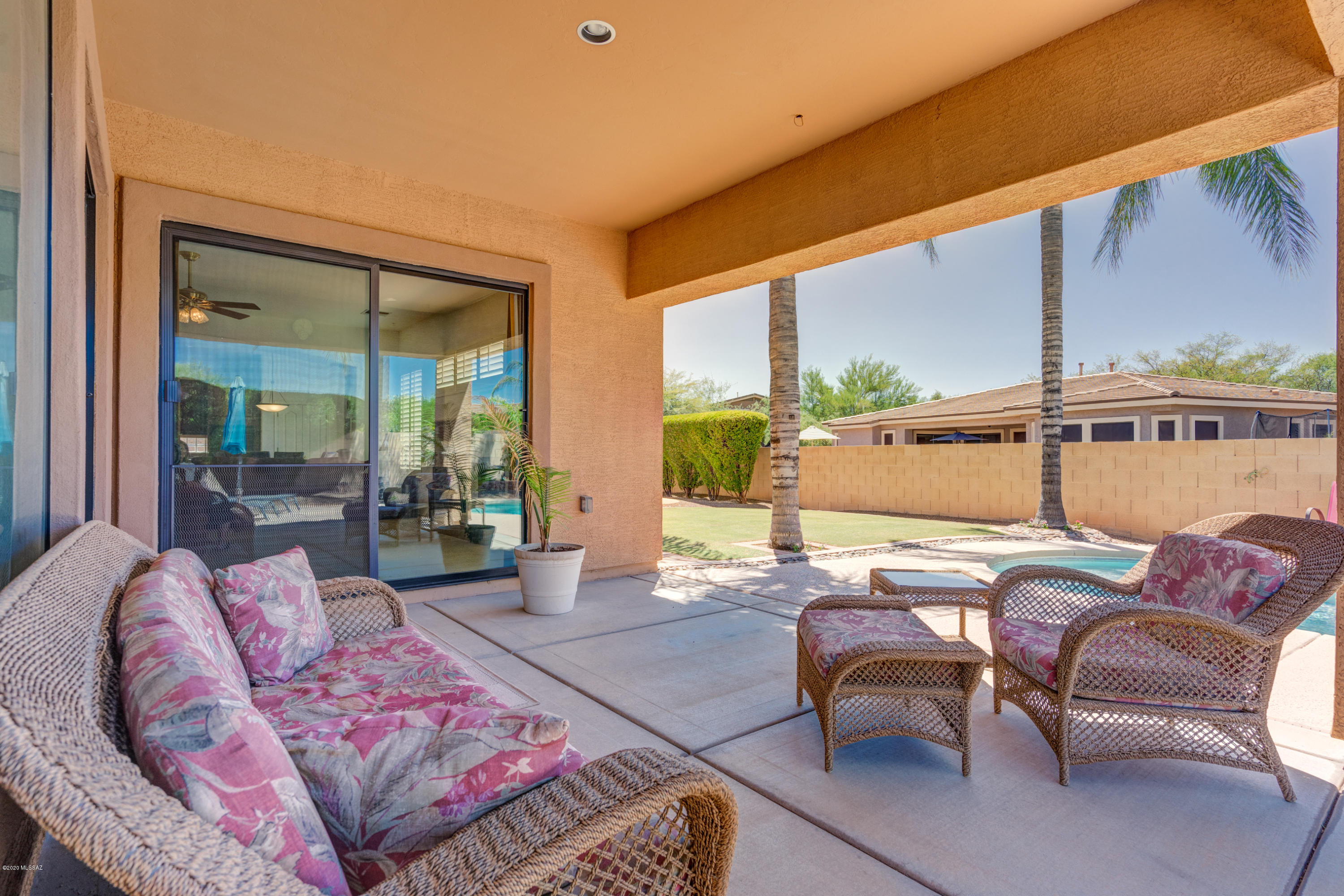Mira Vista (1-60) - Residential