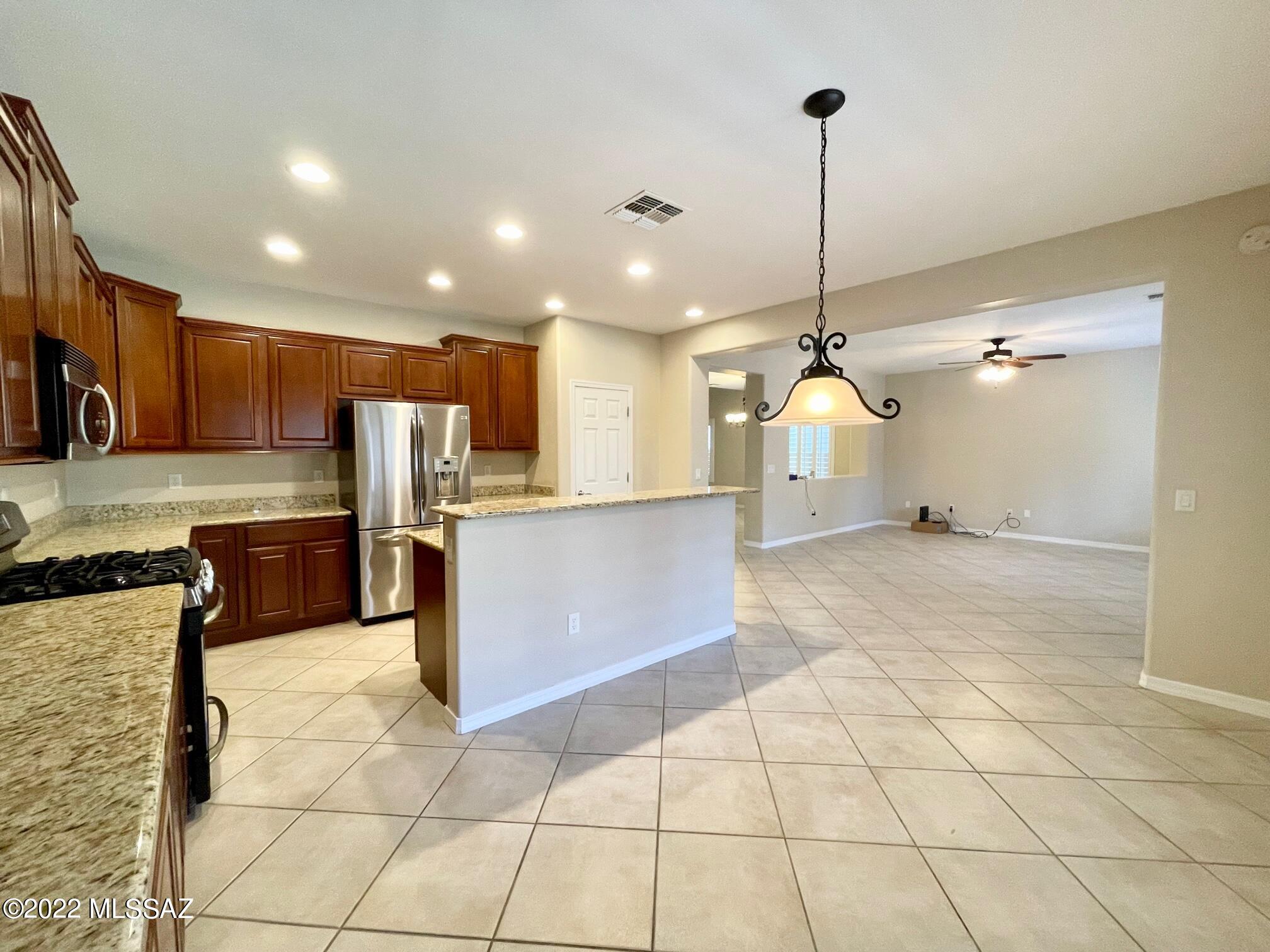 Rancho Vistoso Neighborhood 10 - Residential Lease