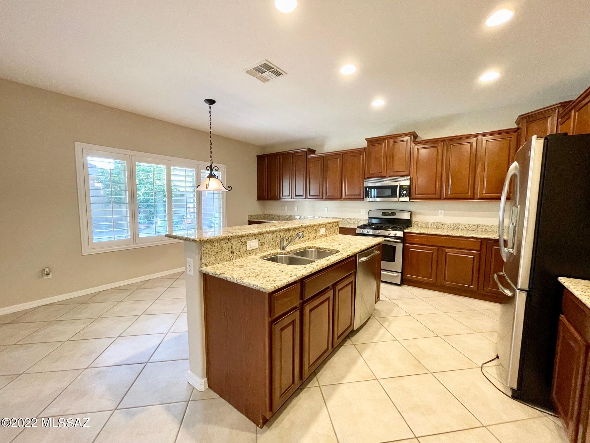 Rancho Vistoso Neighborhood 10 - Residential Lease