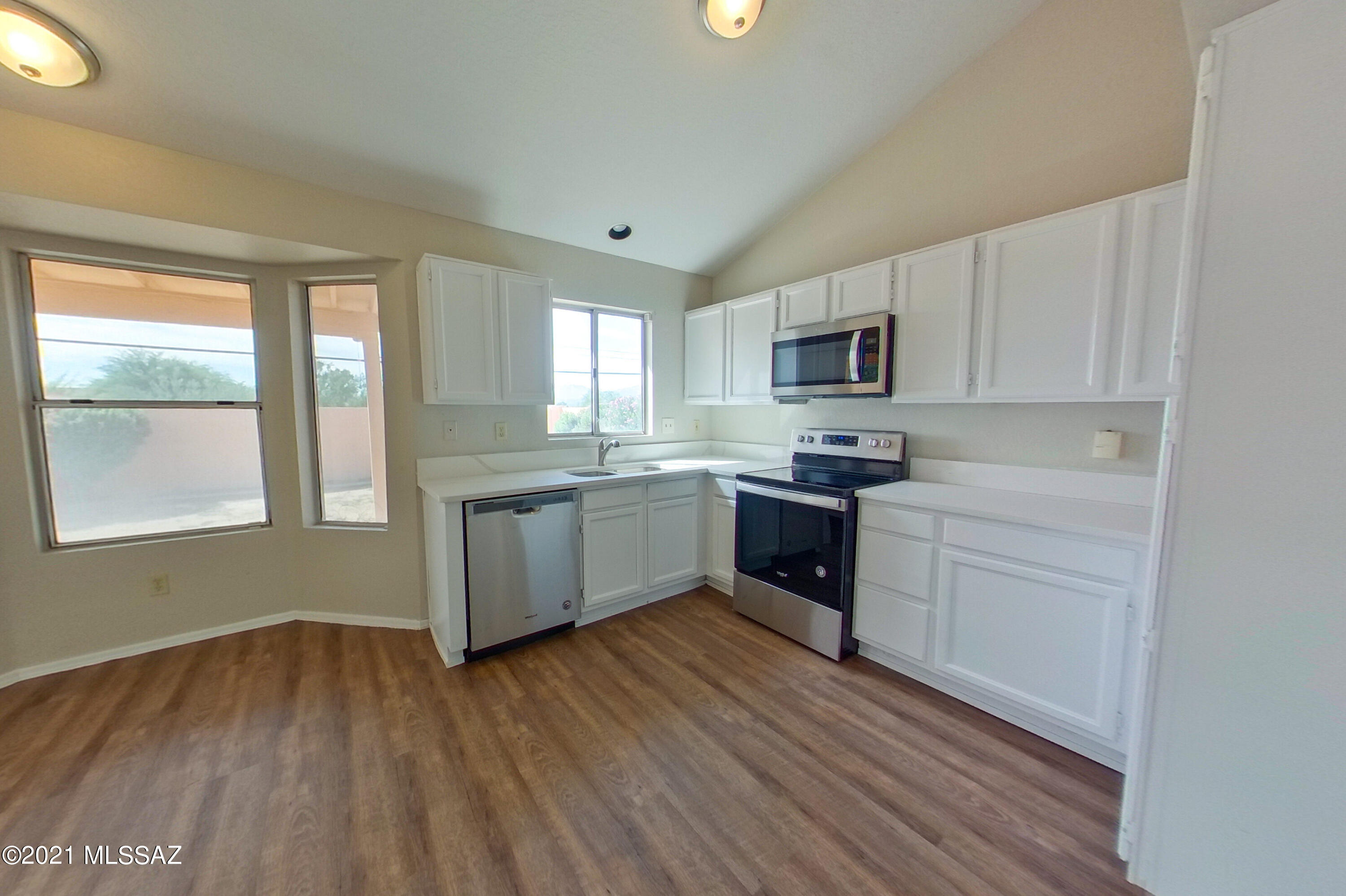 Country Highlands (1-180) - Residential