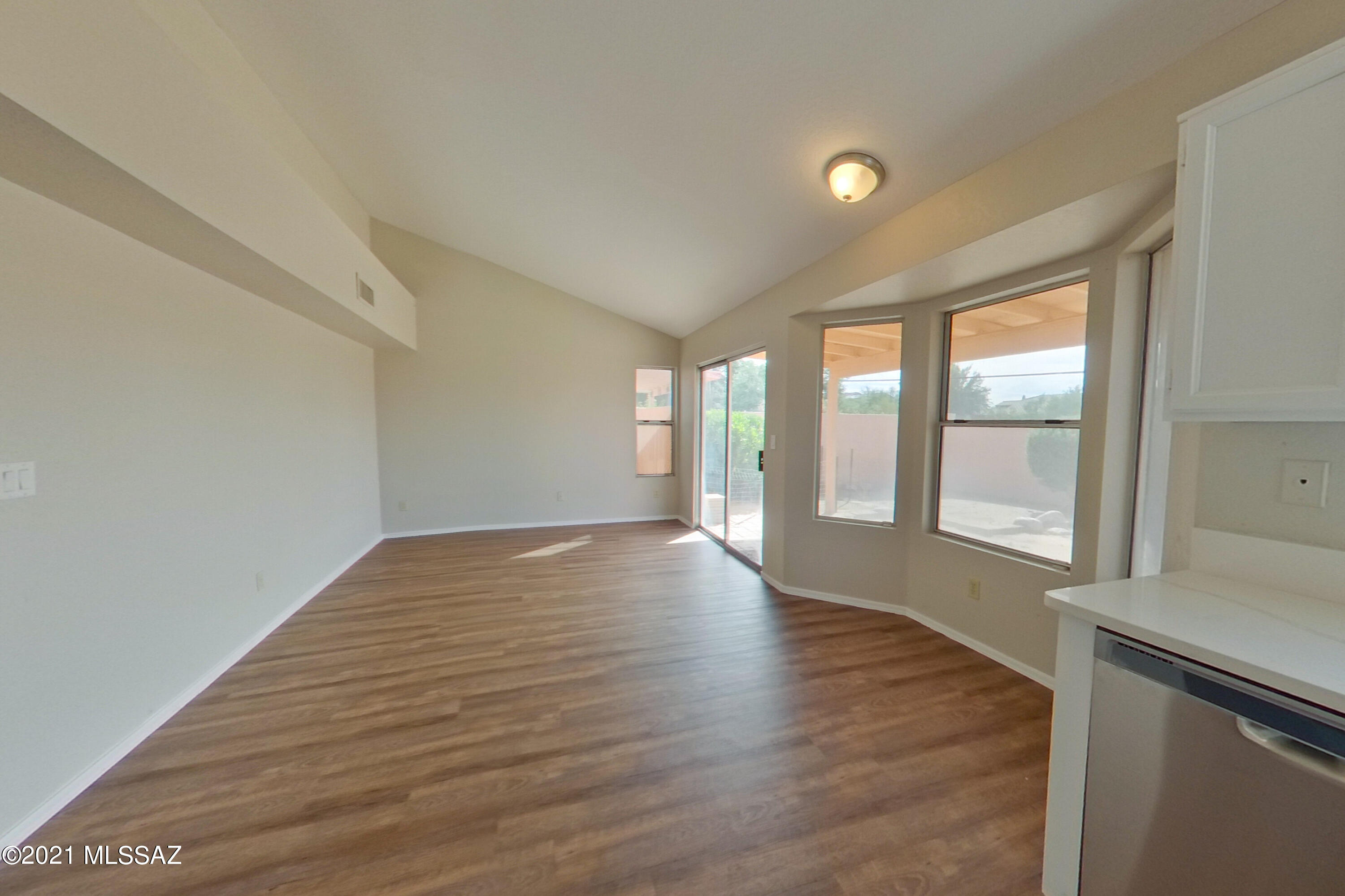 Country Highlands (1-180) - Residential