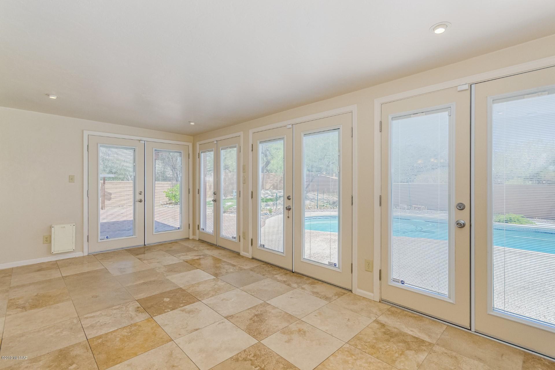 Rancho Catalina(1-106) - Residential
