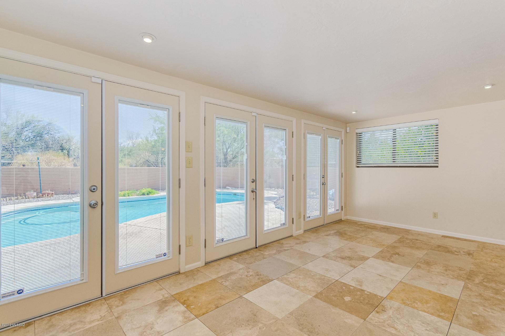 Rancho Catalina(1-106) - Residential