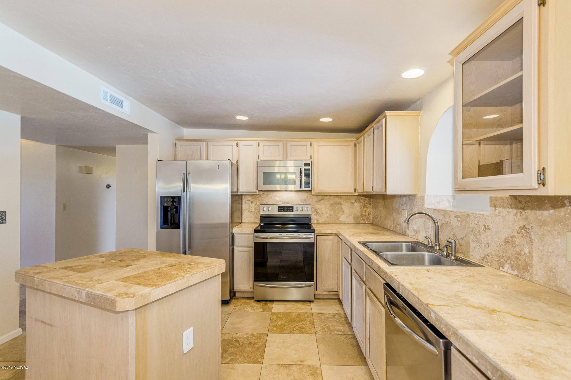 Rancho Catalina(1-106) - Residential