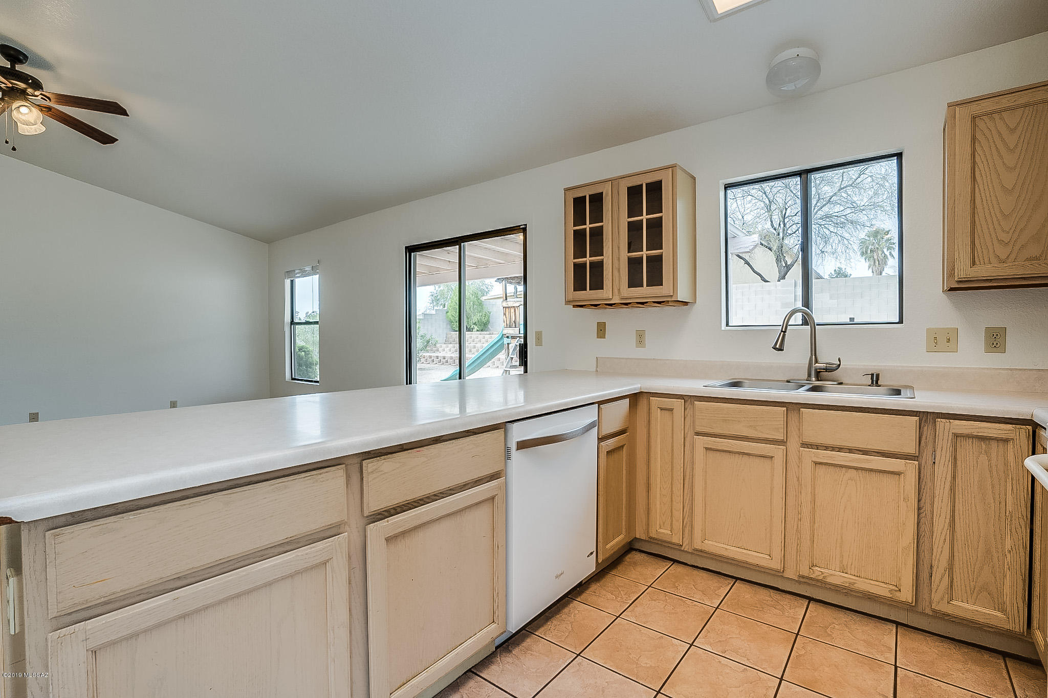 Elliott Homes At Rita Ranch (1-521) - Residential