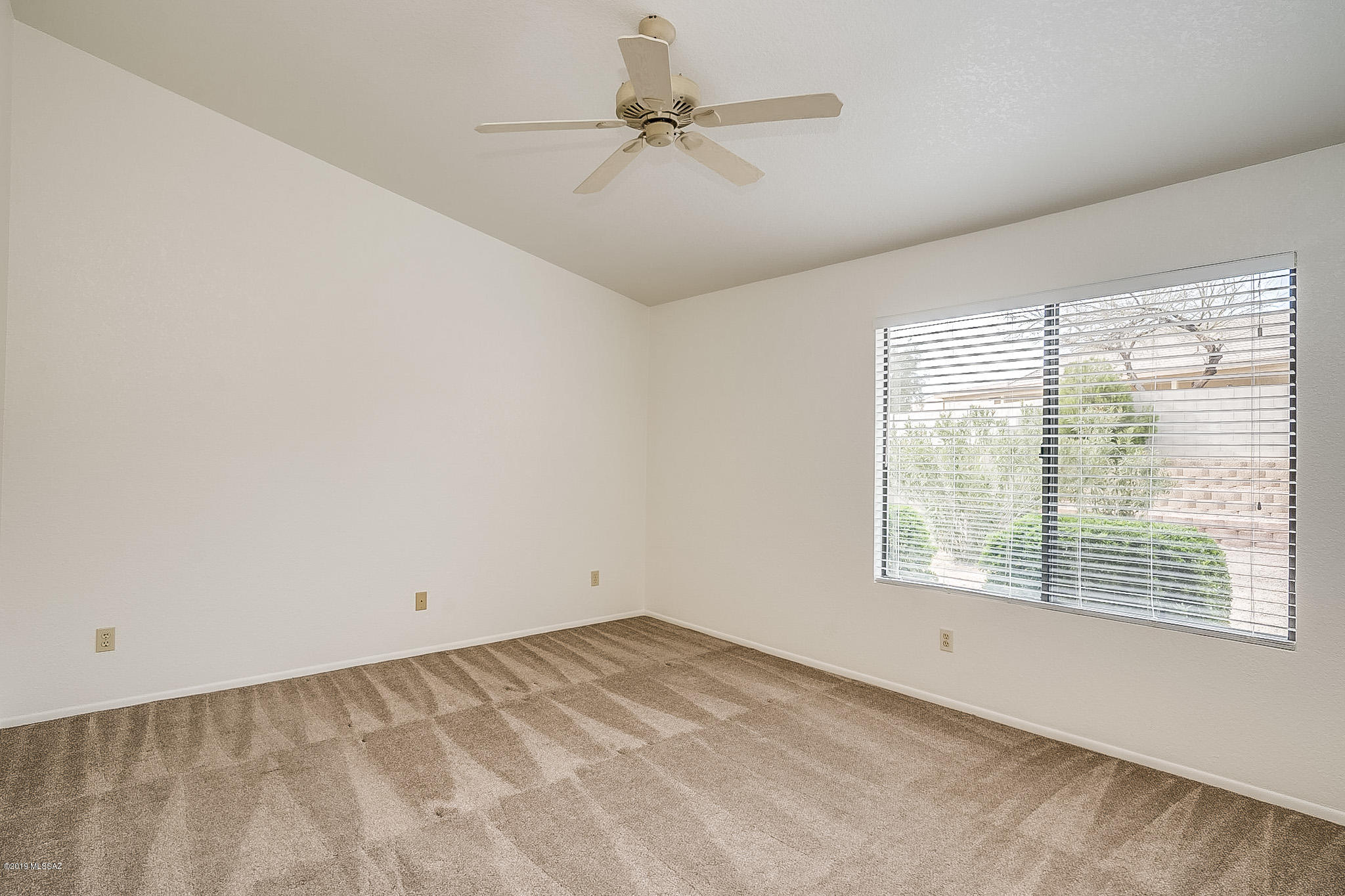 Elliott Homes At Rita Ranch (1-521) - Residential