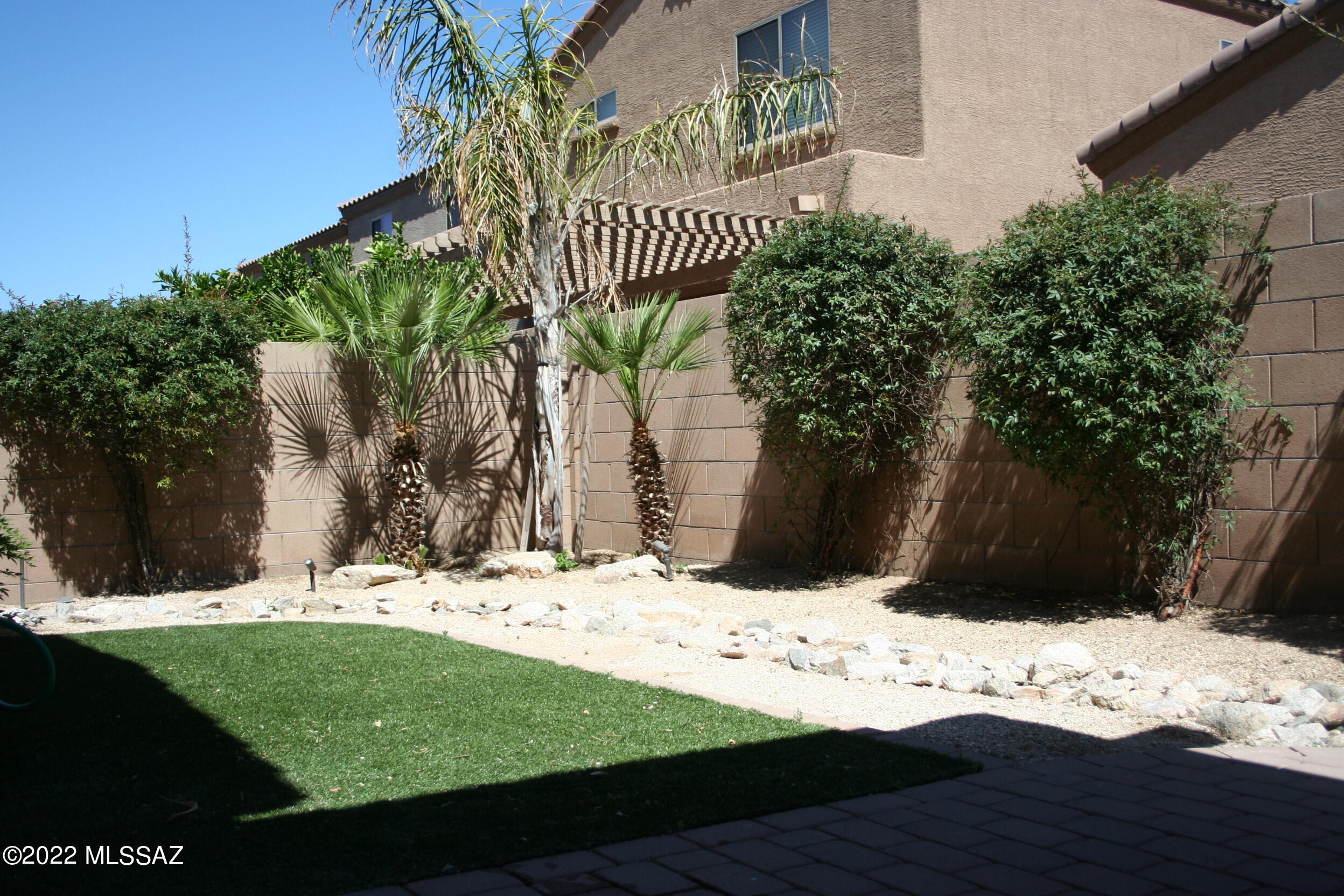 Riverside Crossing (1-133) - Residential Lease