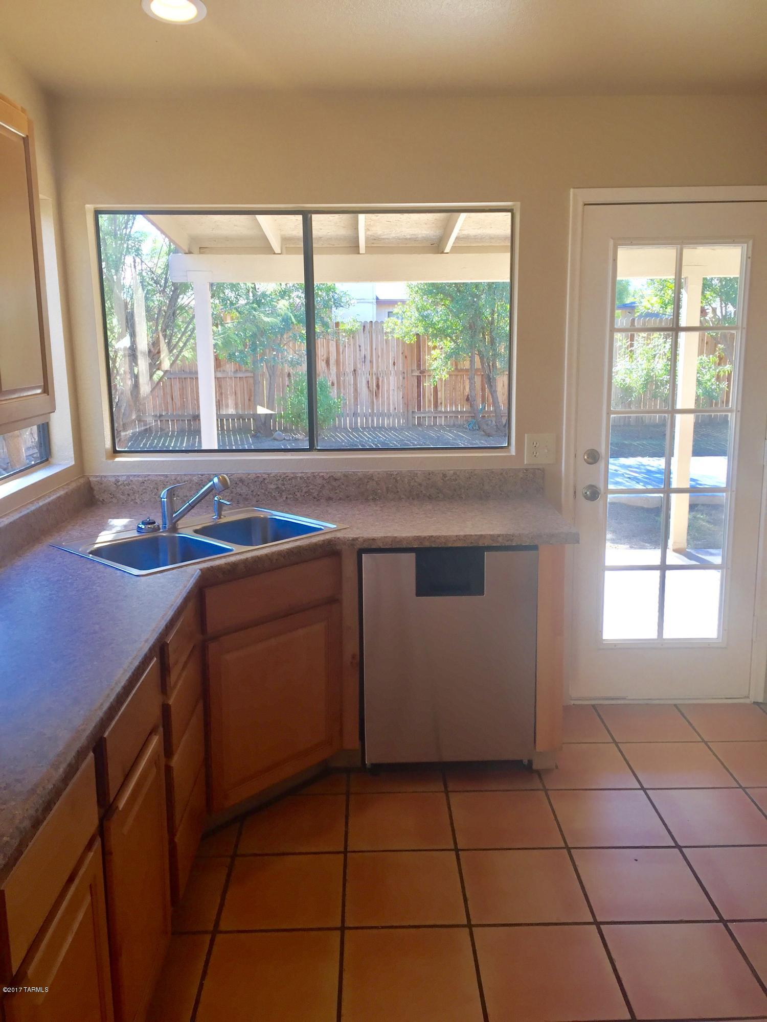 Meadowbrook (273-334, 348-403, 410-532) - Residential