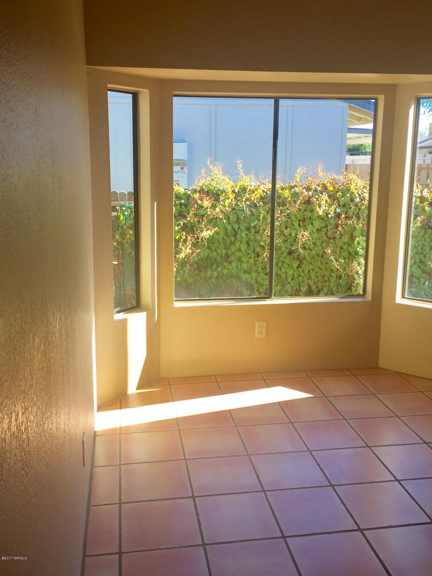 Meadowbrook (273-334, 348-403, 410-532) - Residential