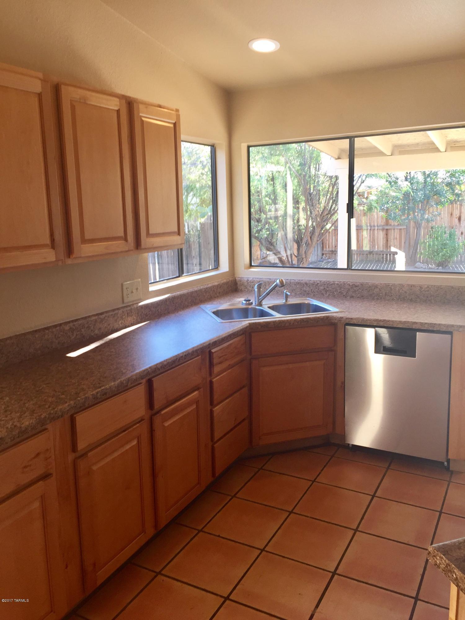 Meadowbrook (273-334, 348-403, 410-532) - Residential