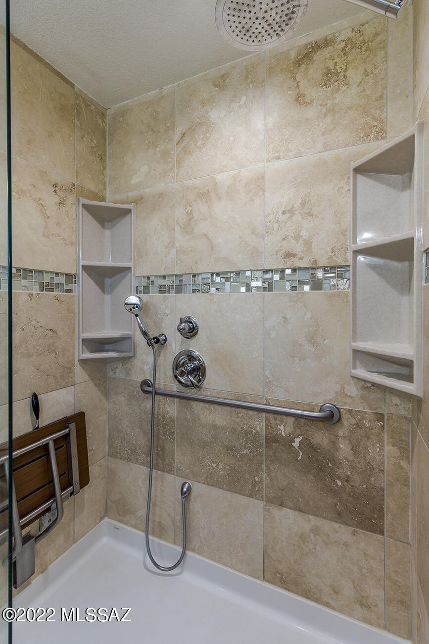 Rancho Del Lago (1-100) - Residential