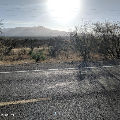 Beautiful 4.88 acres.  Ready to be built on.  Gorgeous views of the Santa Rita Mountains.